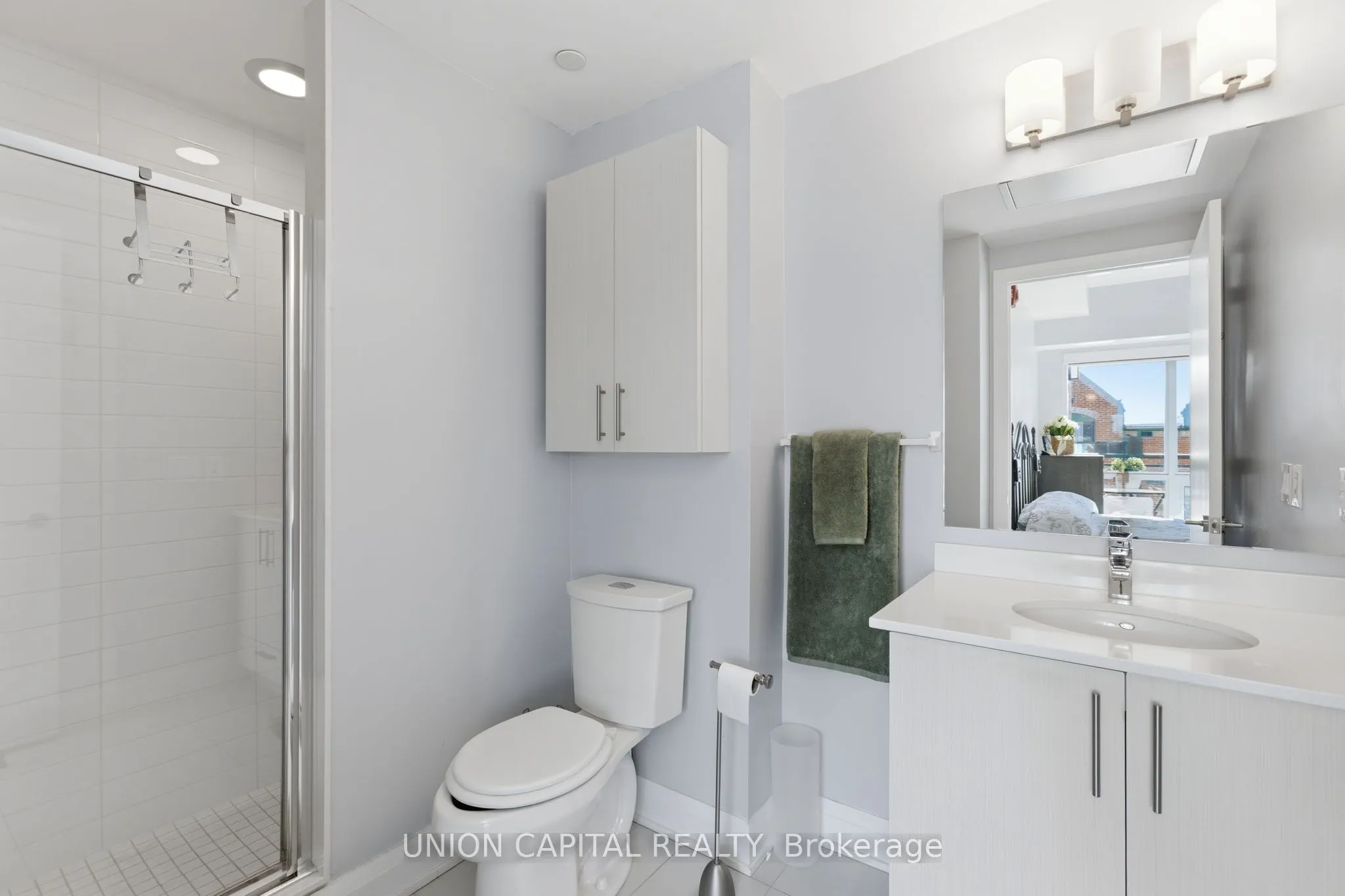 112 Woodbridge Avenue #412
