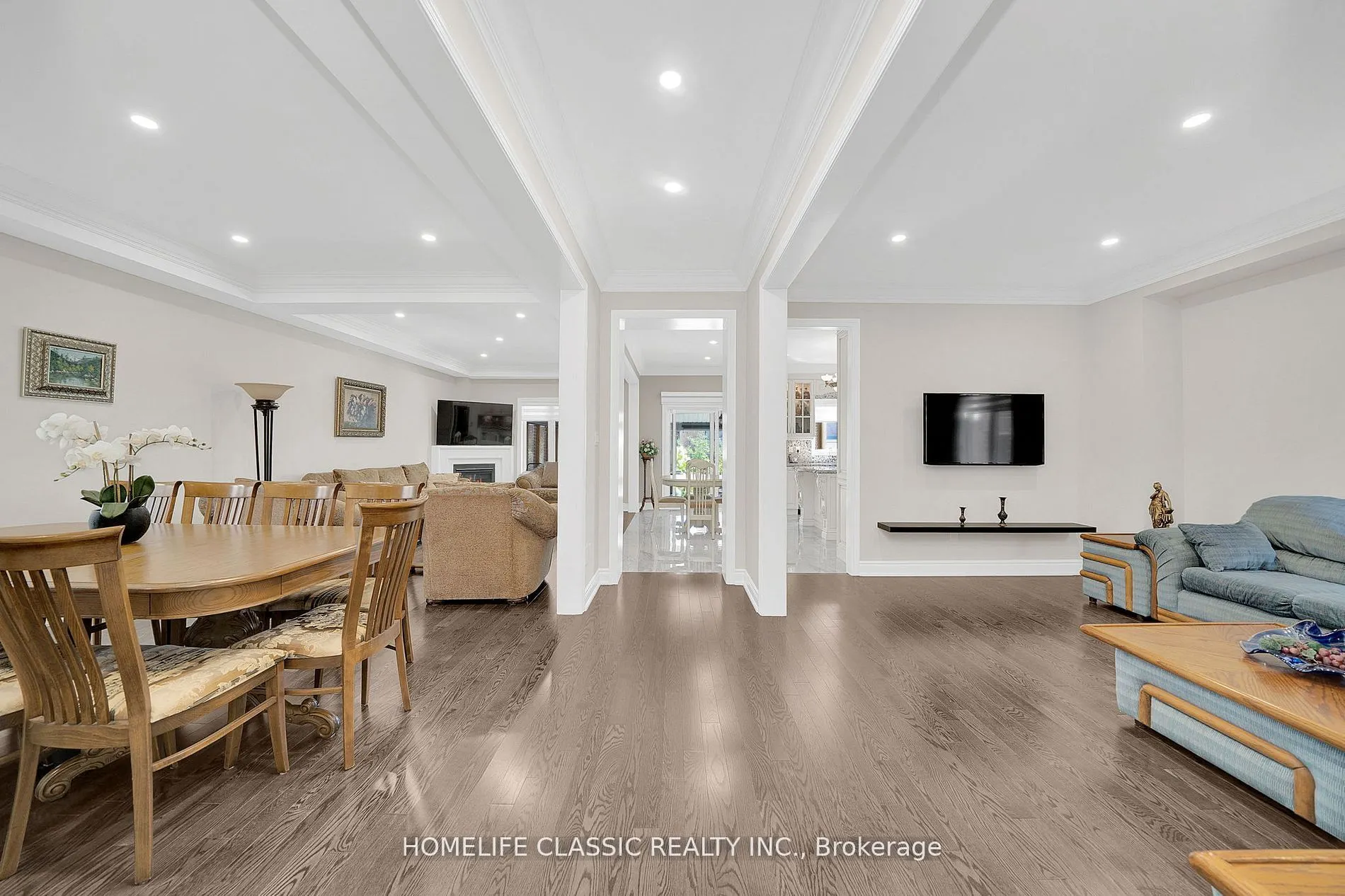 105 McKenzie Way