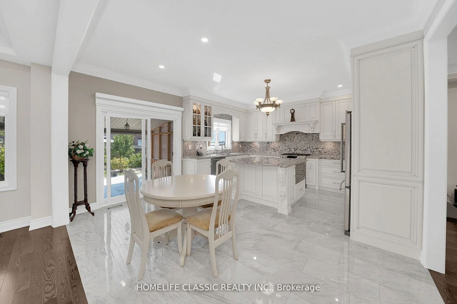 105 McKenzie Way