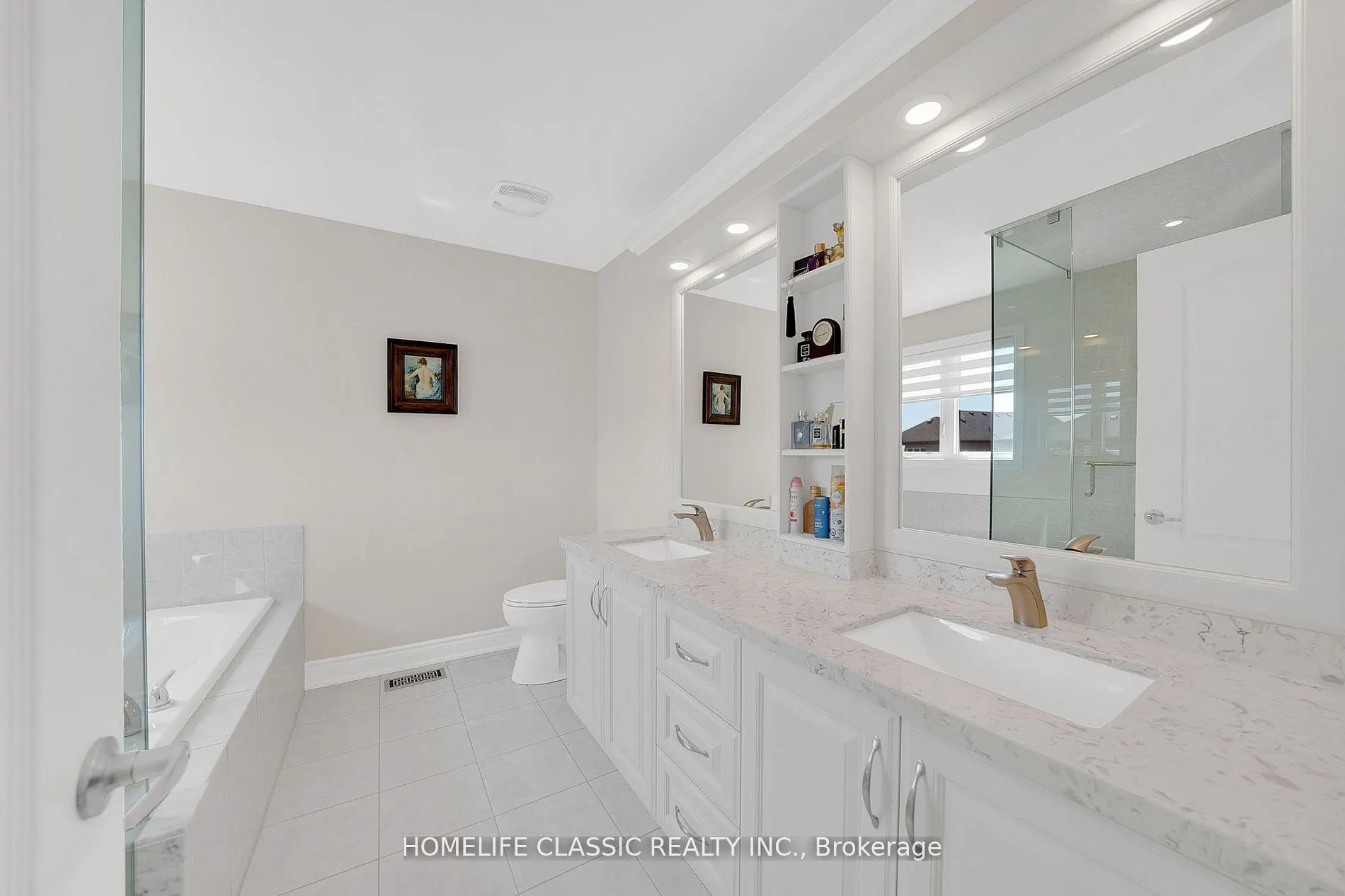 105 McKenzie Way