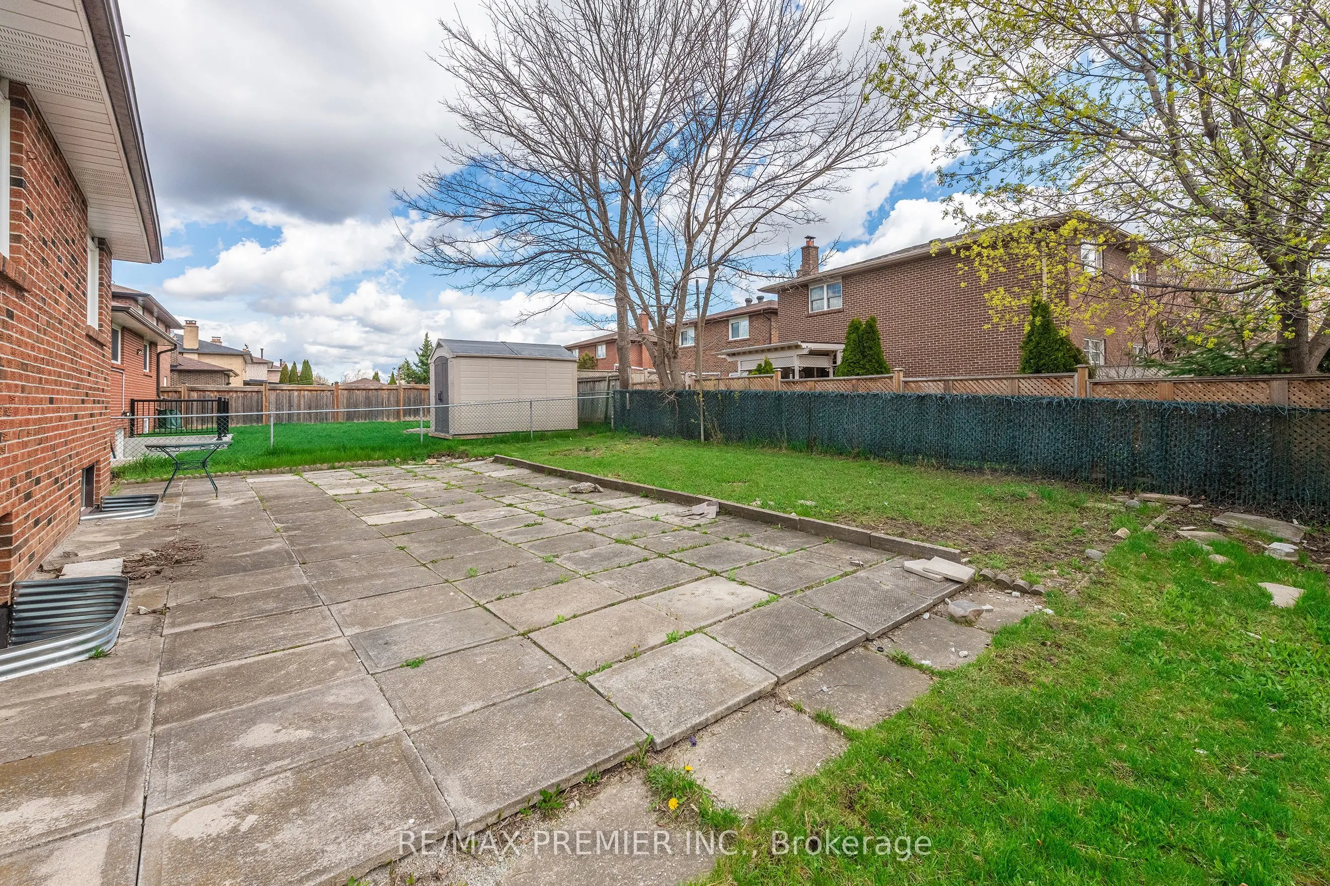 43 Jules Avenue