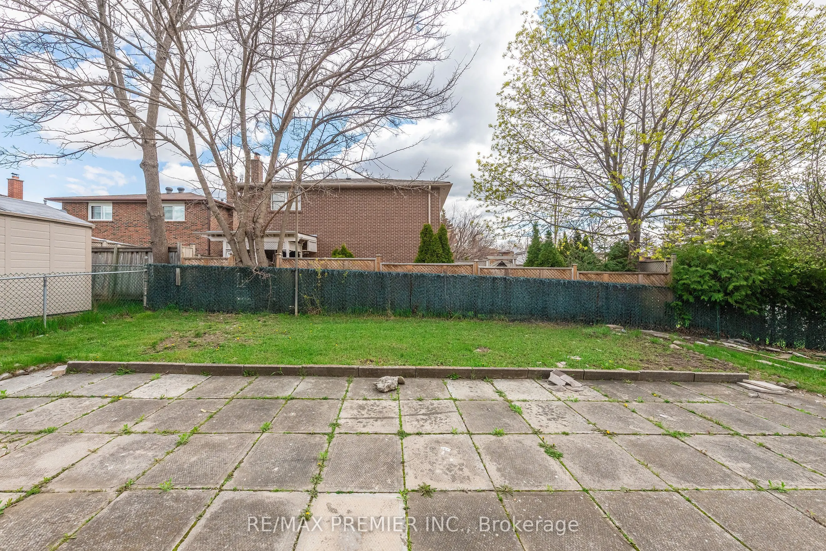 43 Jules Avenue