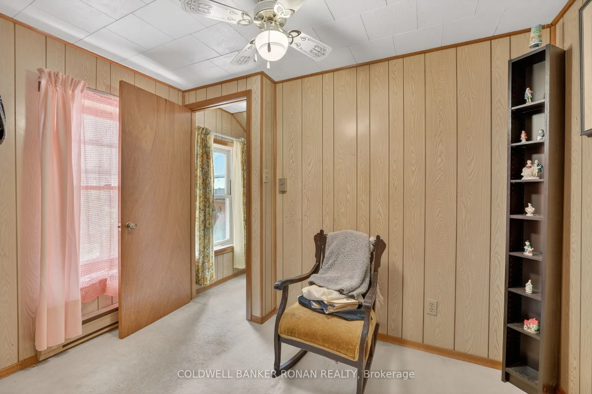 149 Victoria Street W