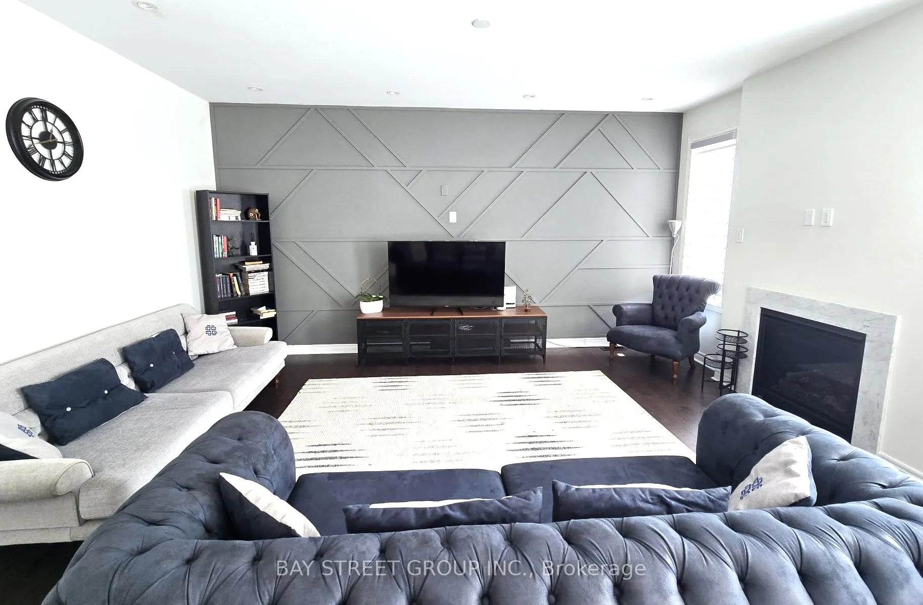 404 Baker Hill Boulevard