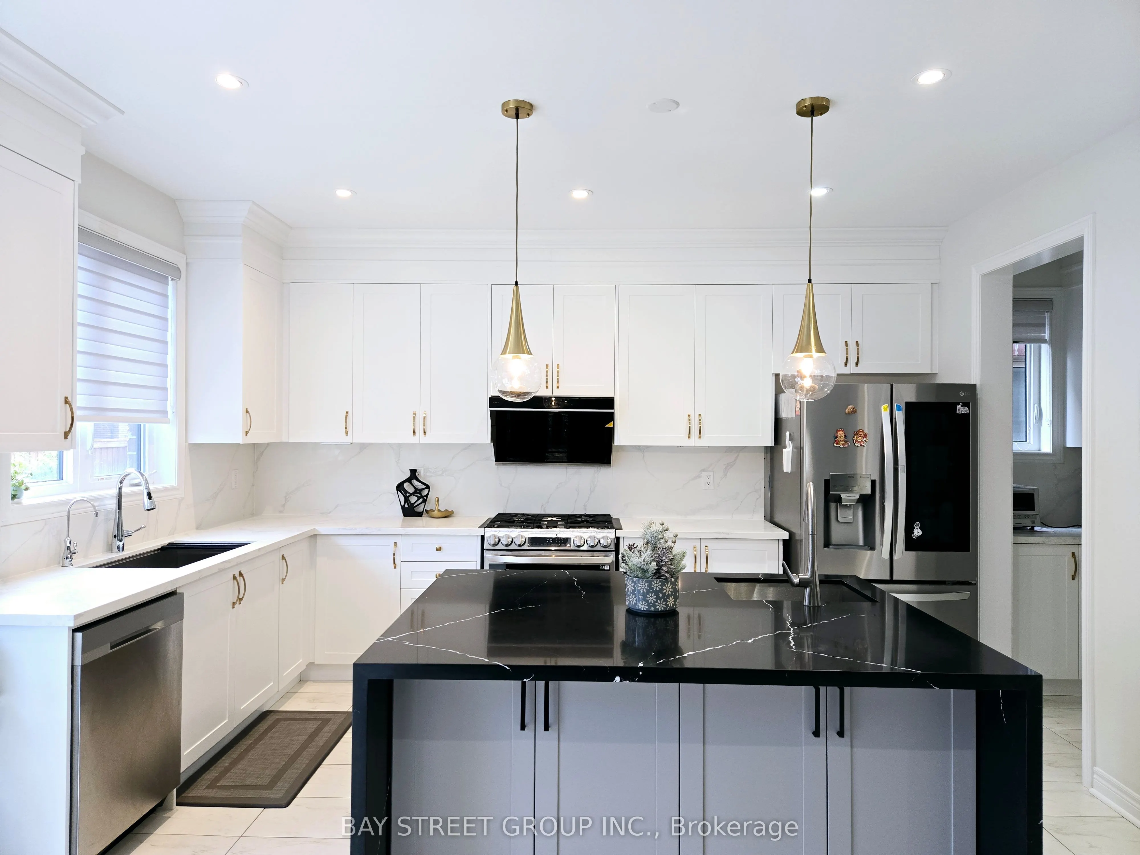 404 Baker Hill Boulevard