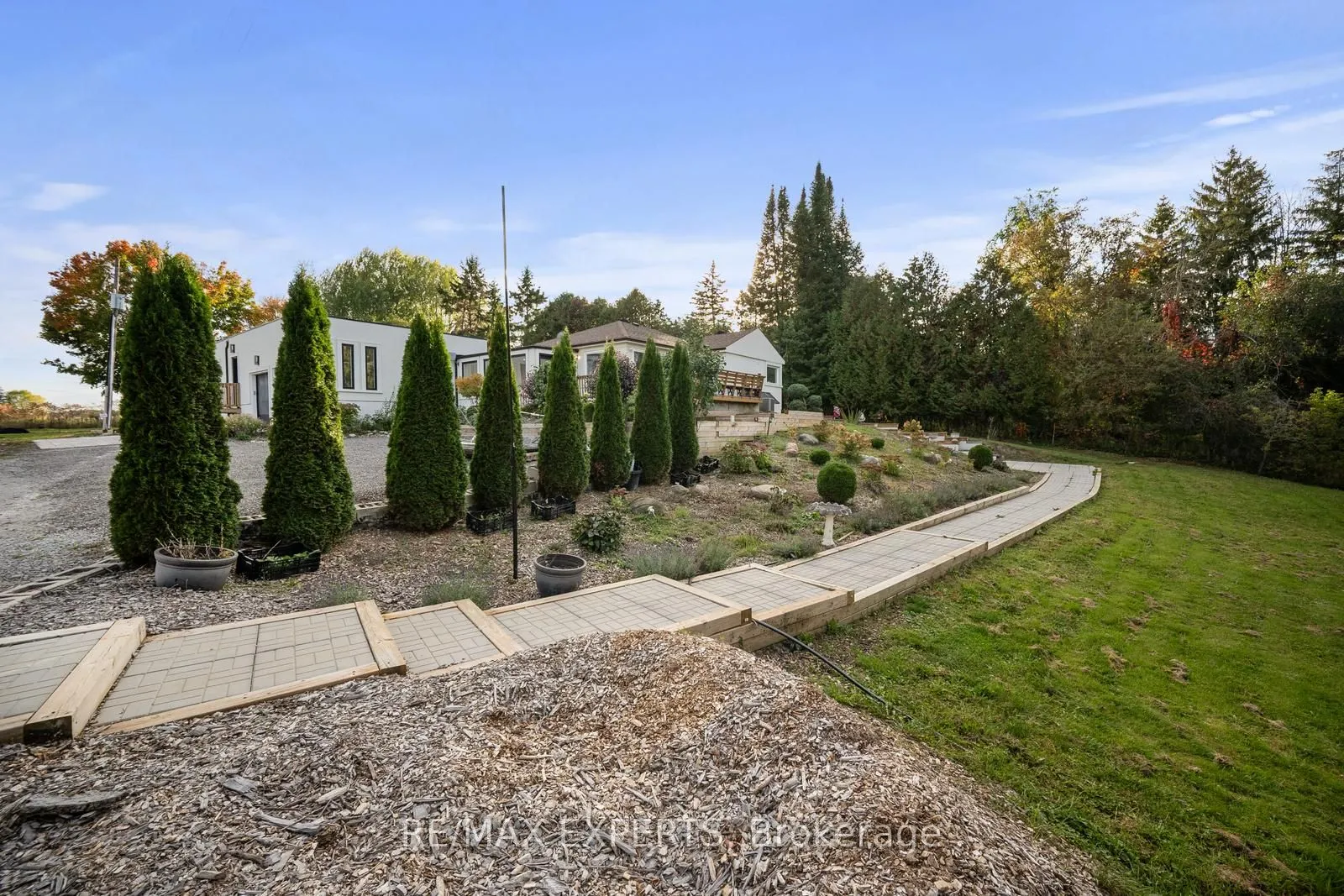 2821 Mt Albert Road
