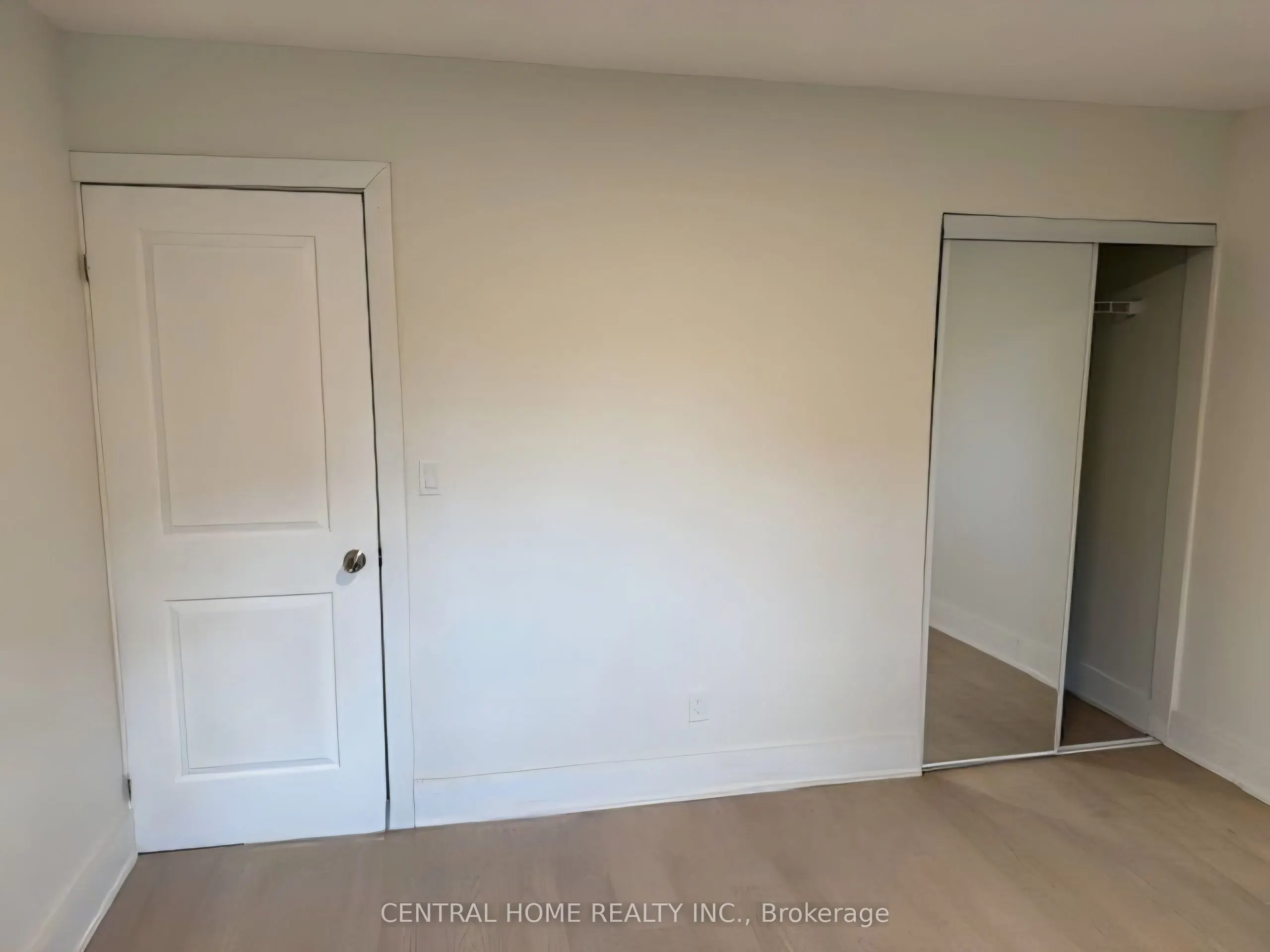 206 Parkview Crescent