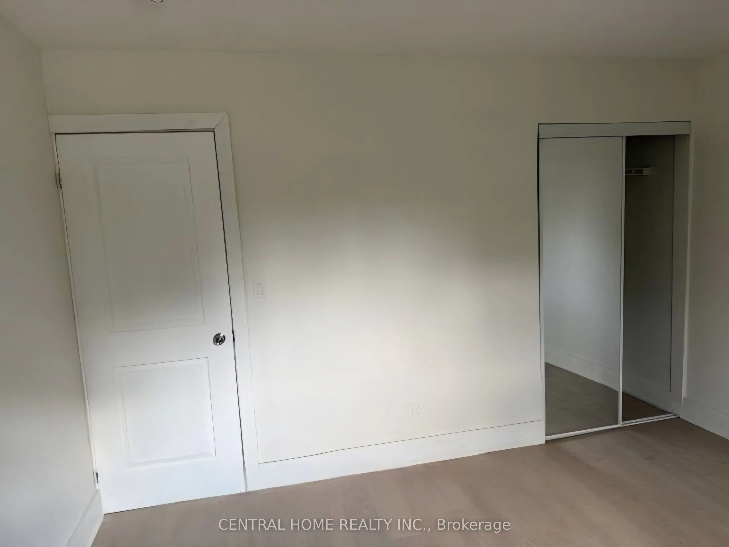206 Parkview Crescent