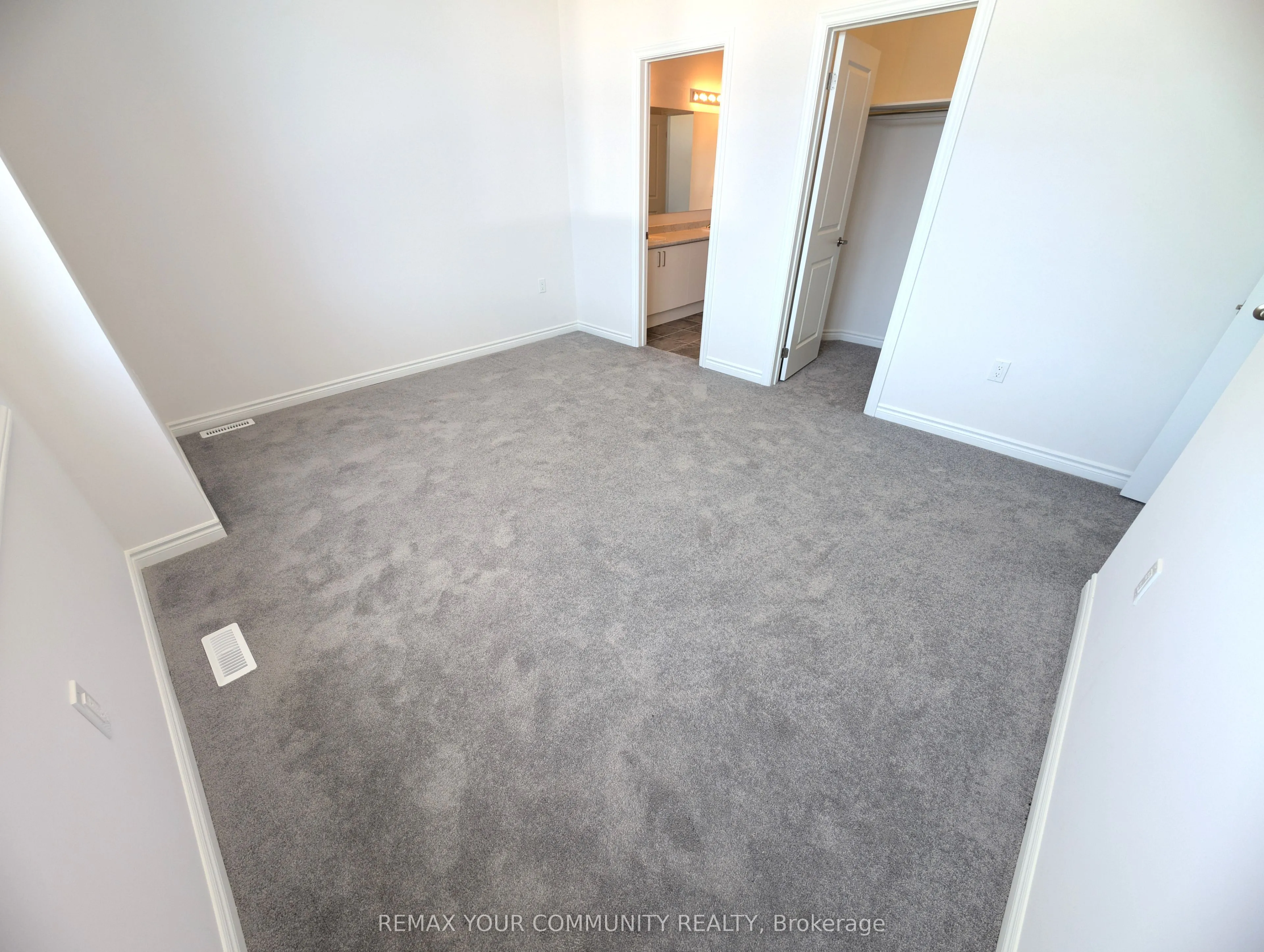 3 Rail Trail Court