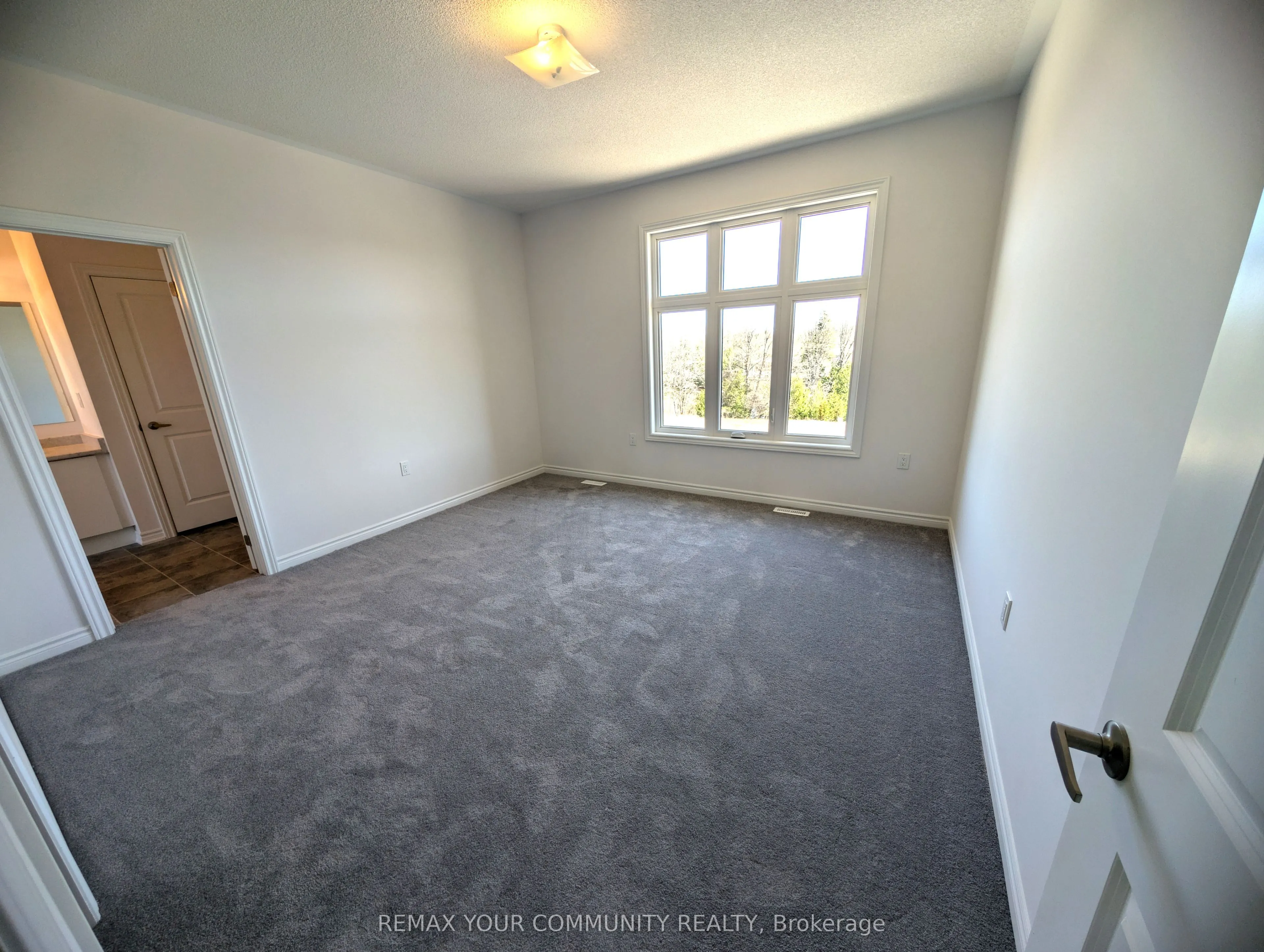 3 Rail Trail Court
