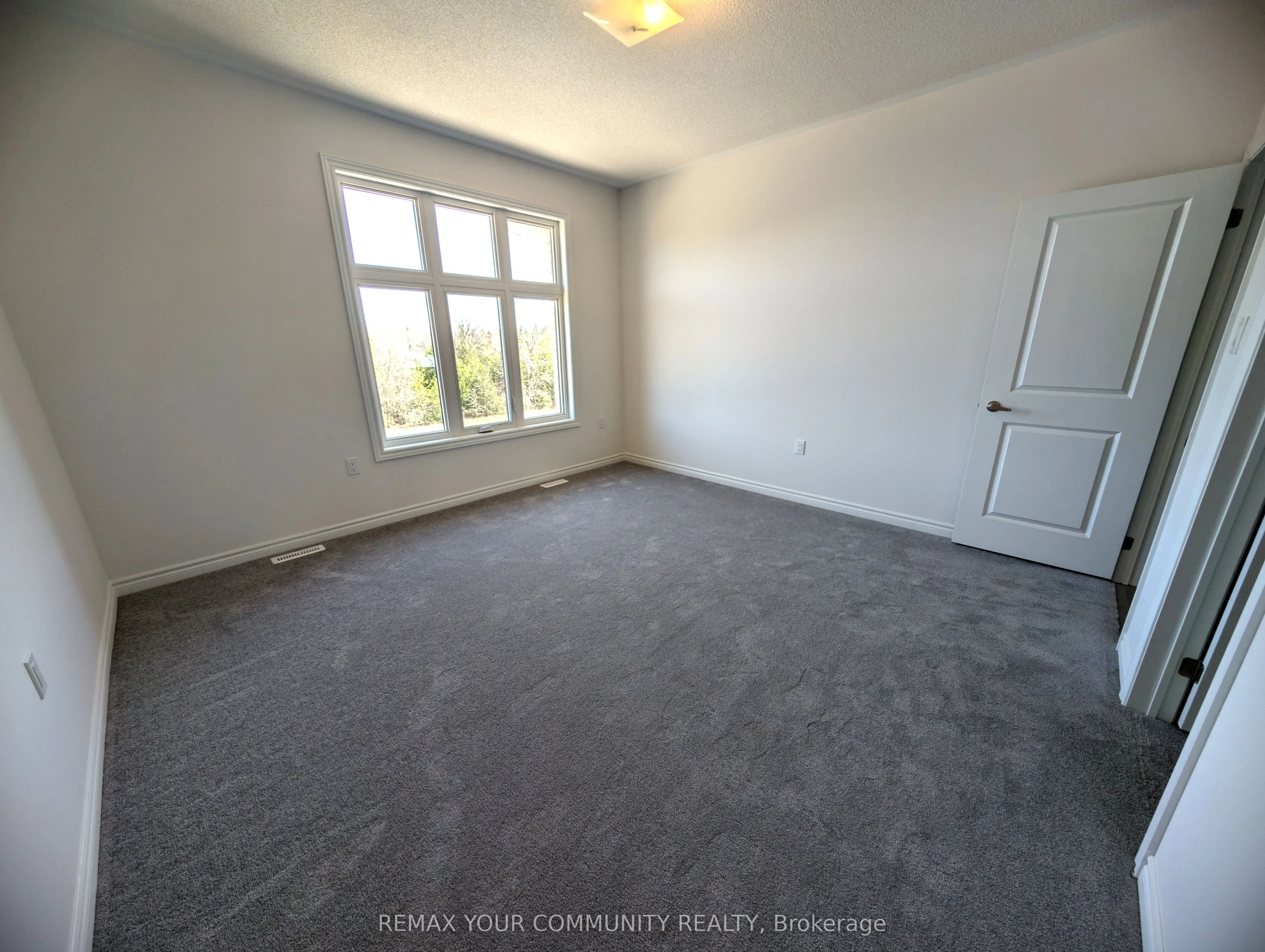 3 Rail Trail Court