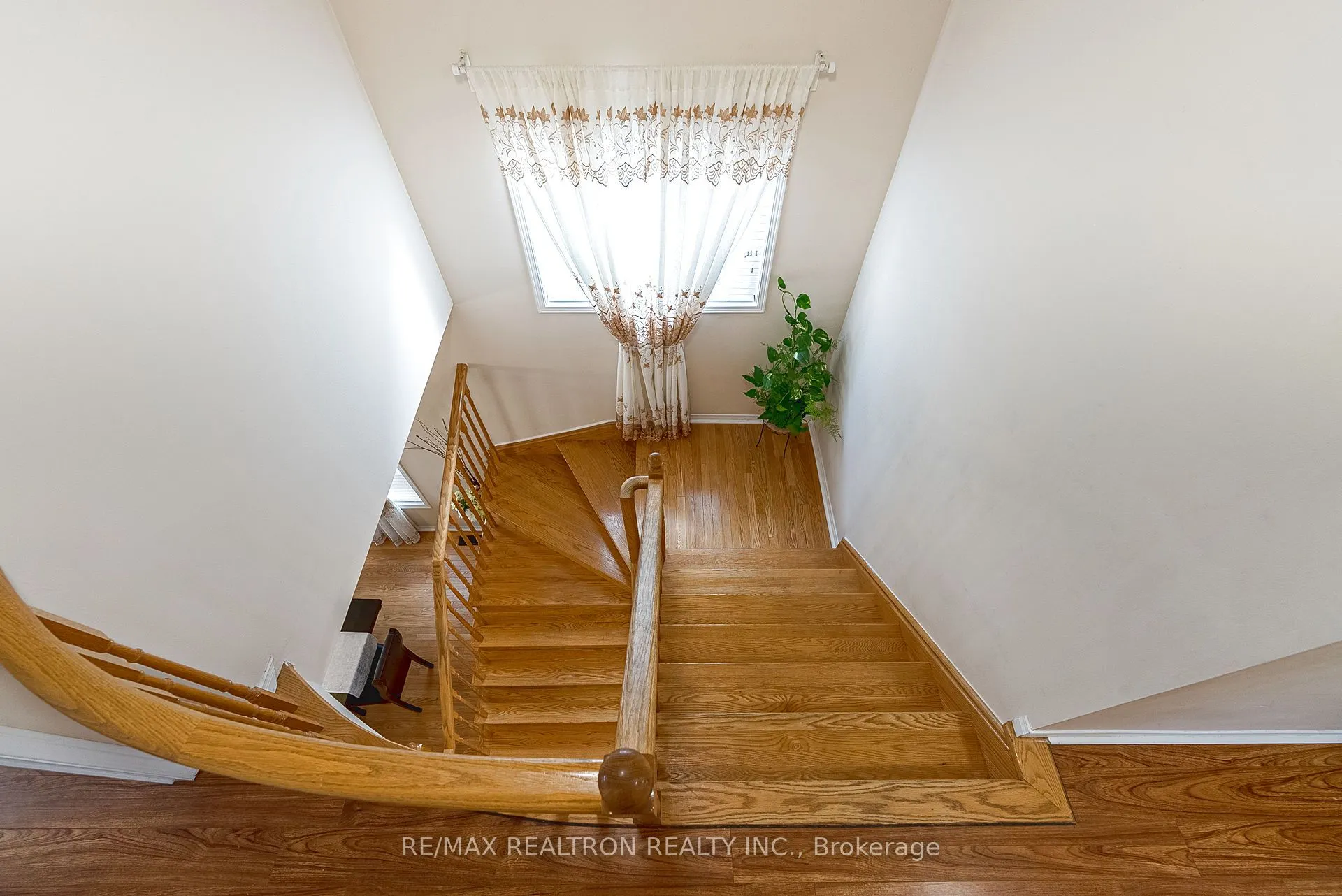 15 Brumstead Drive N