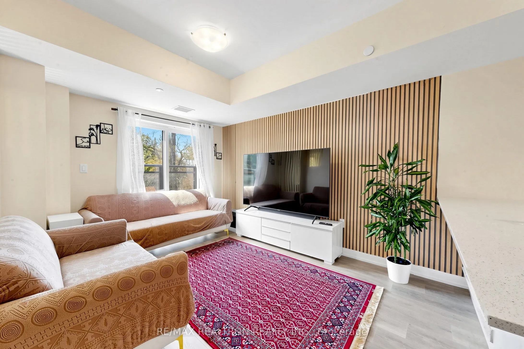 60 Elizabeth Street #3405