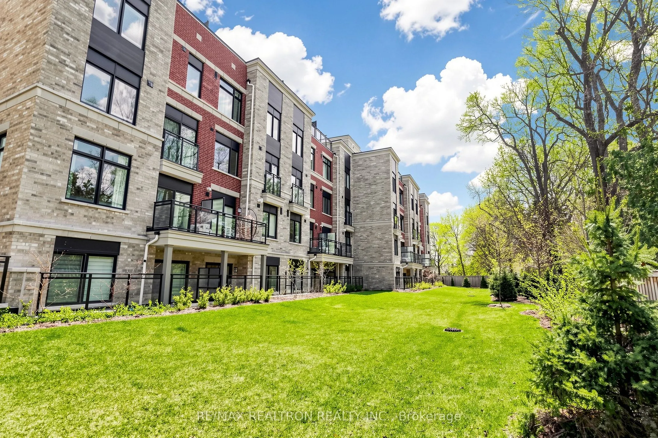 60 Elizabeth Street #3405