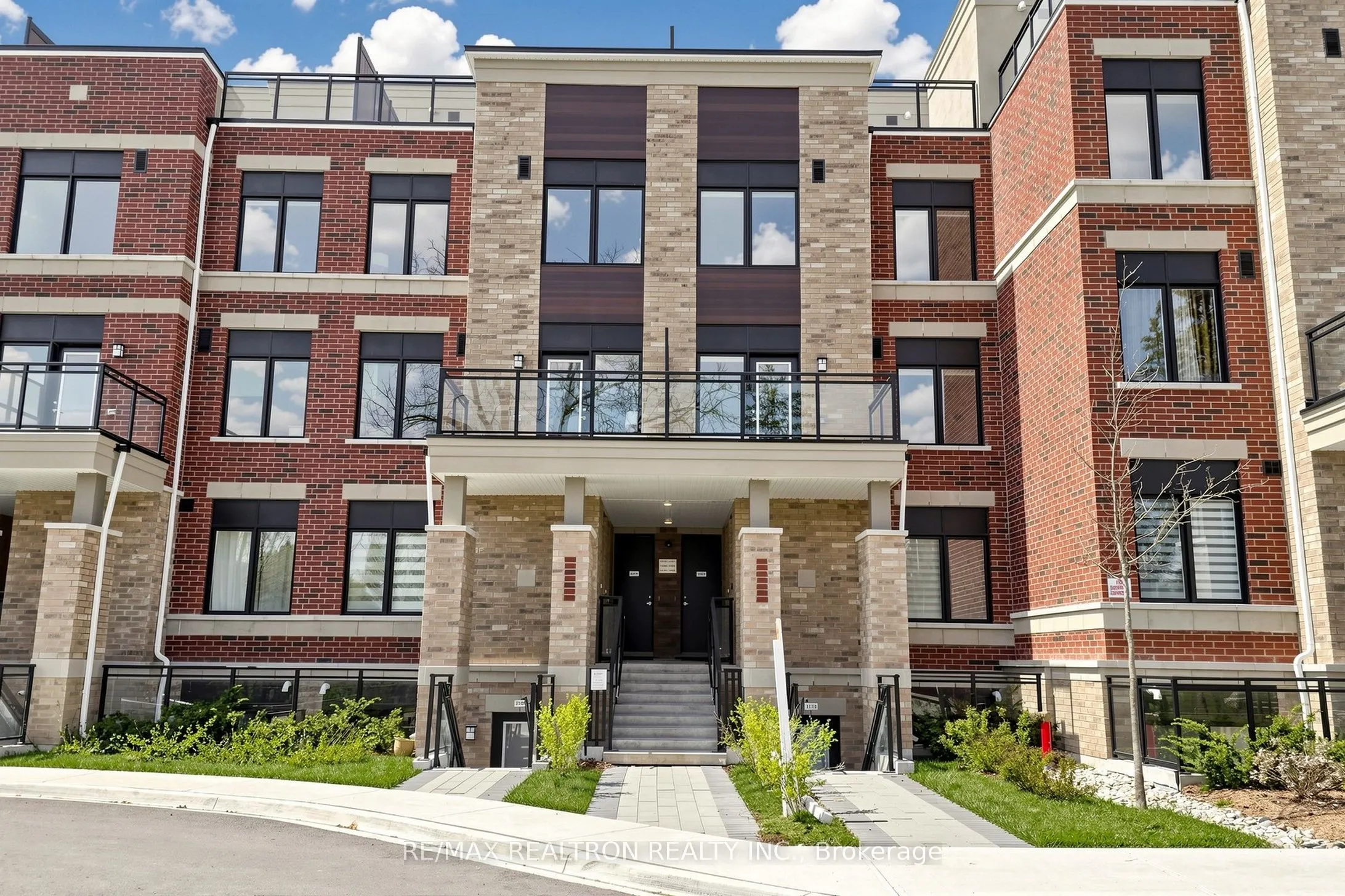 60 Elizabeth Street #3405
