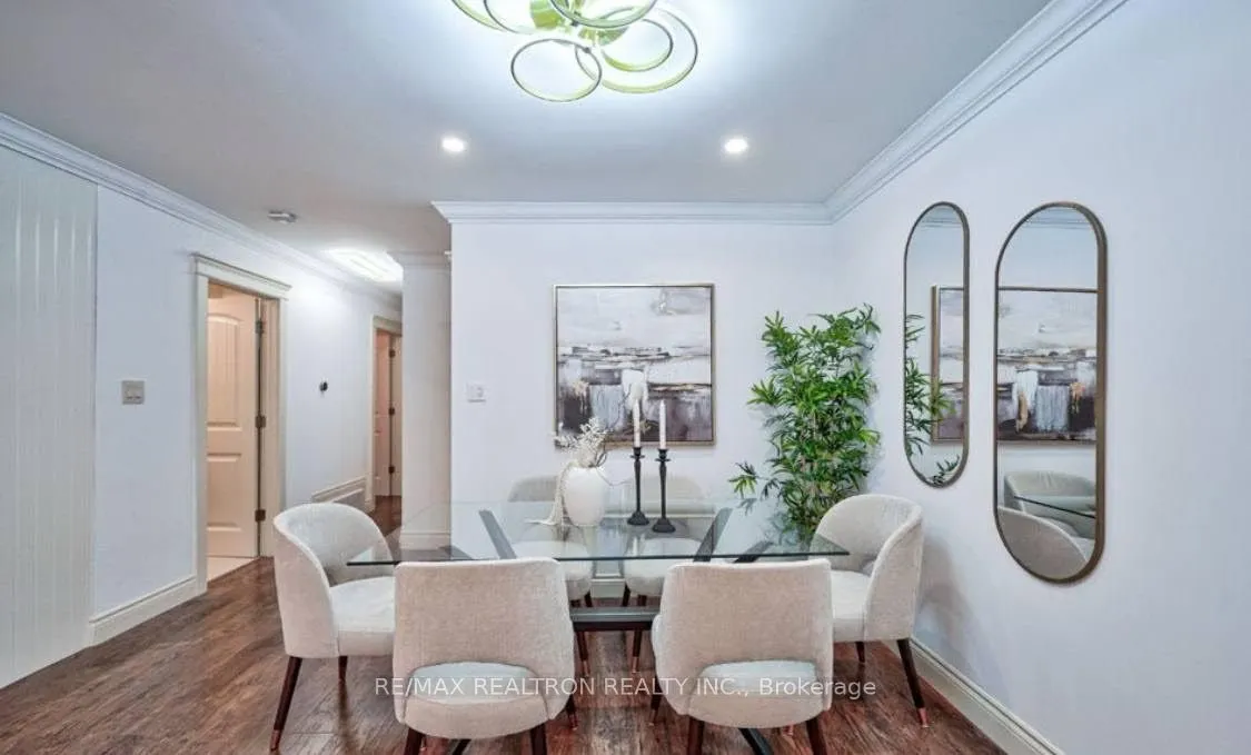 60 Hillview Drive