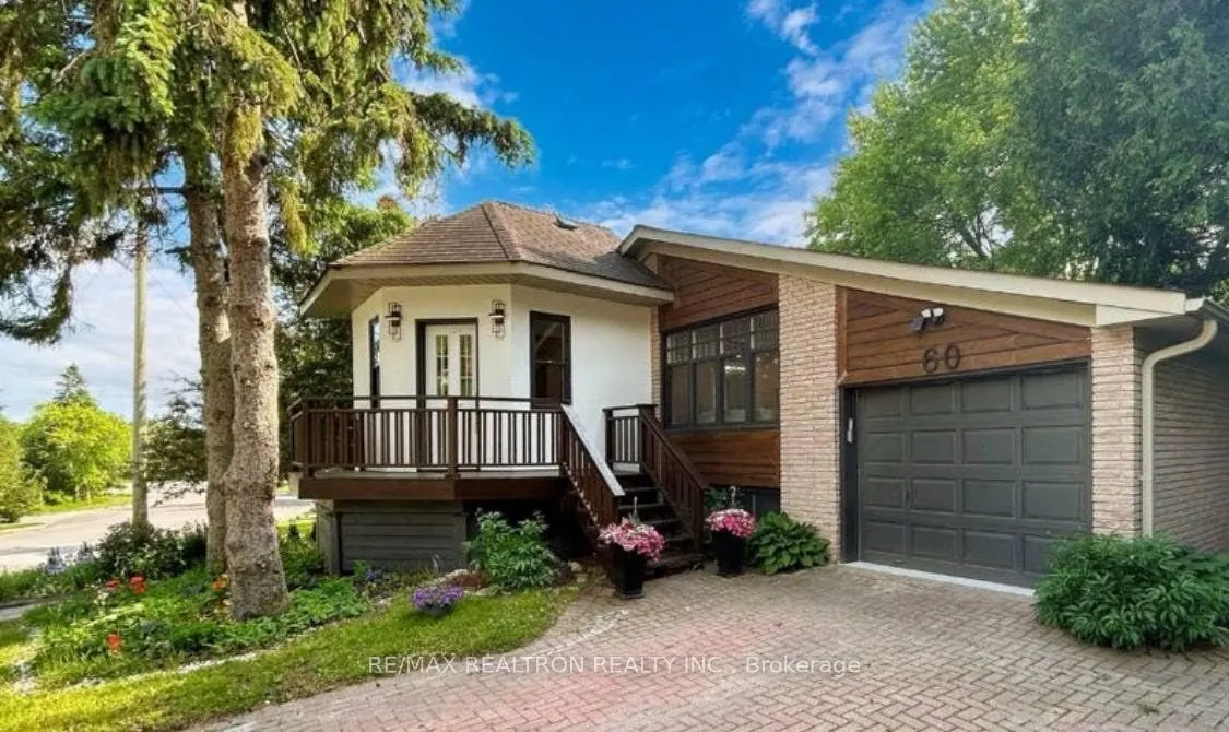 60 Hillview Drive