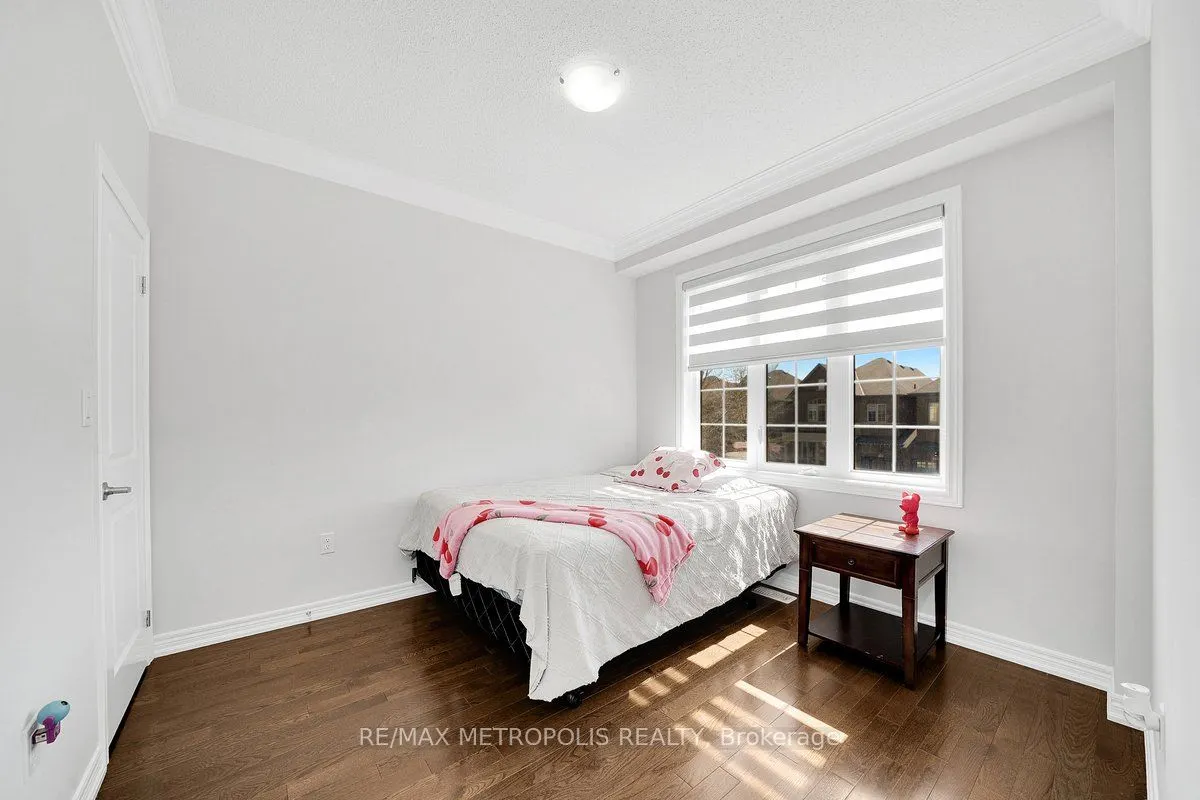 115 Pelee Avenue