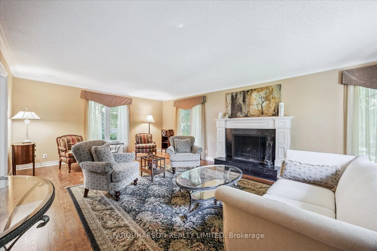 15 Skyridge Court