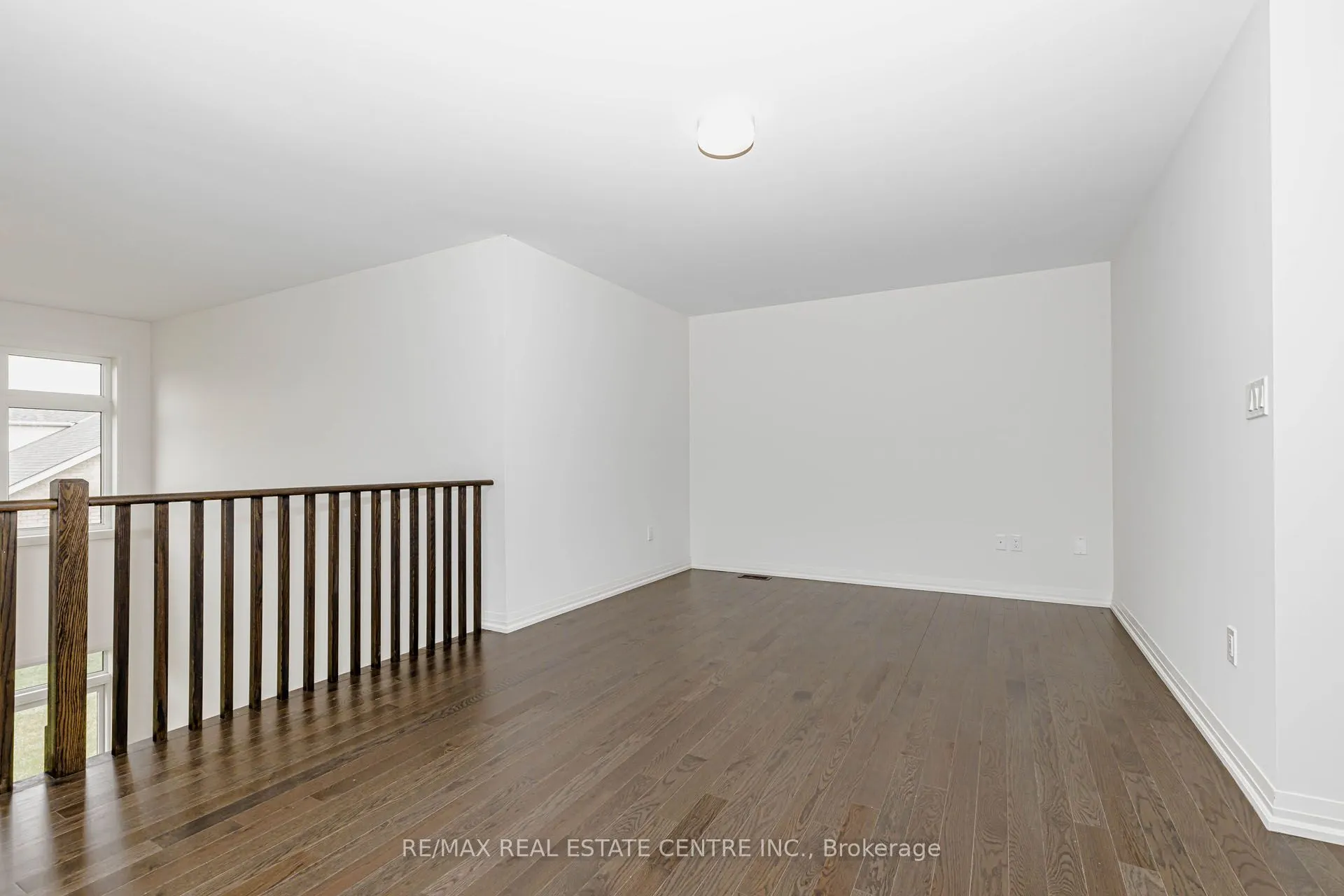 9 Mayapple Street
