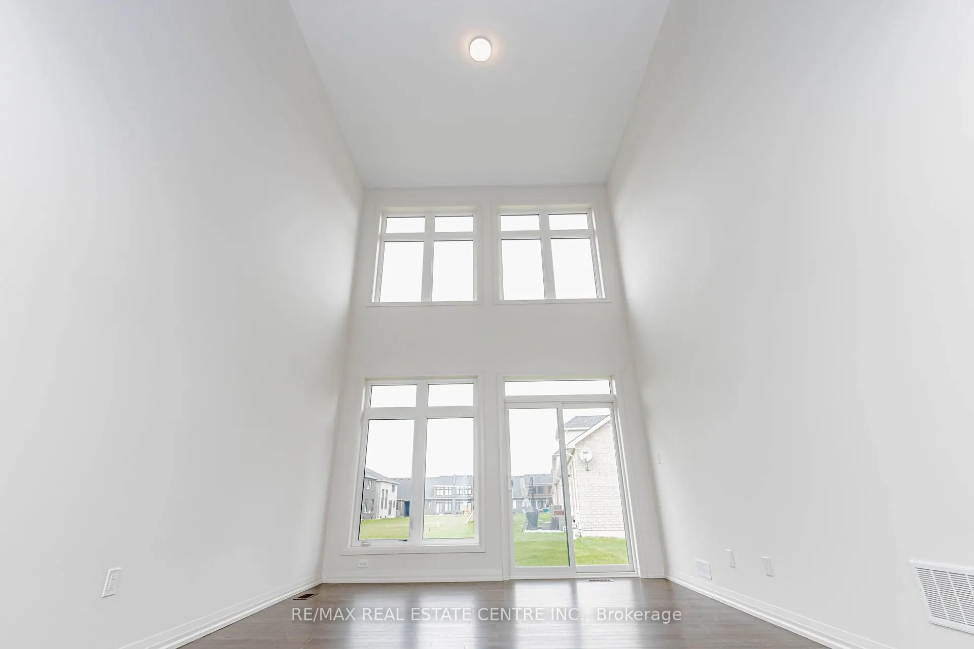 9 Mayapple Street