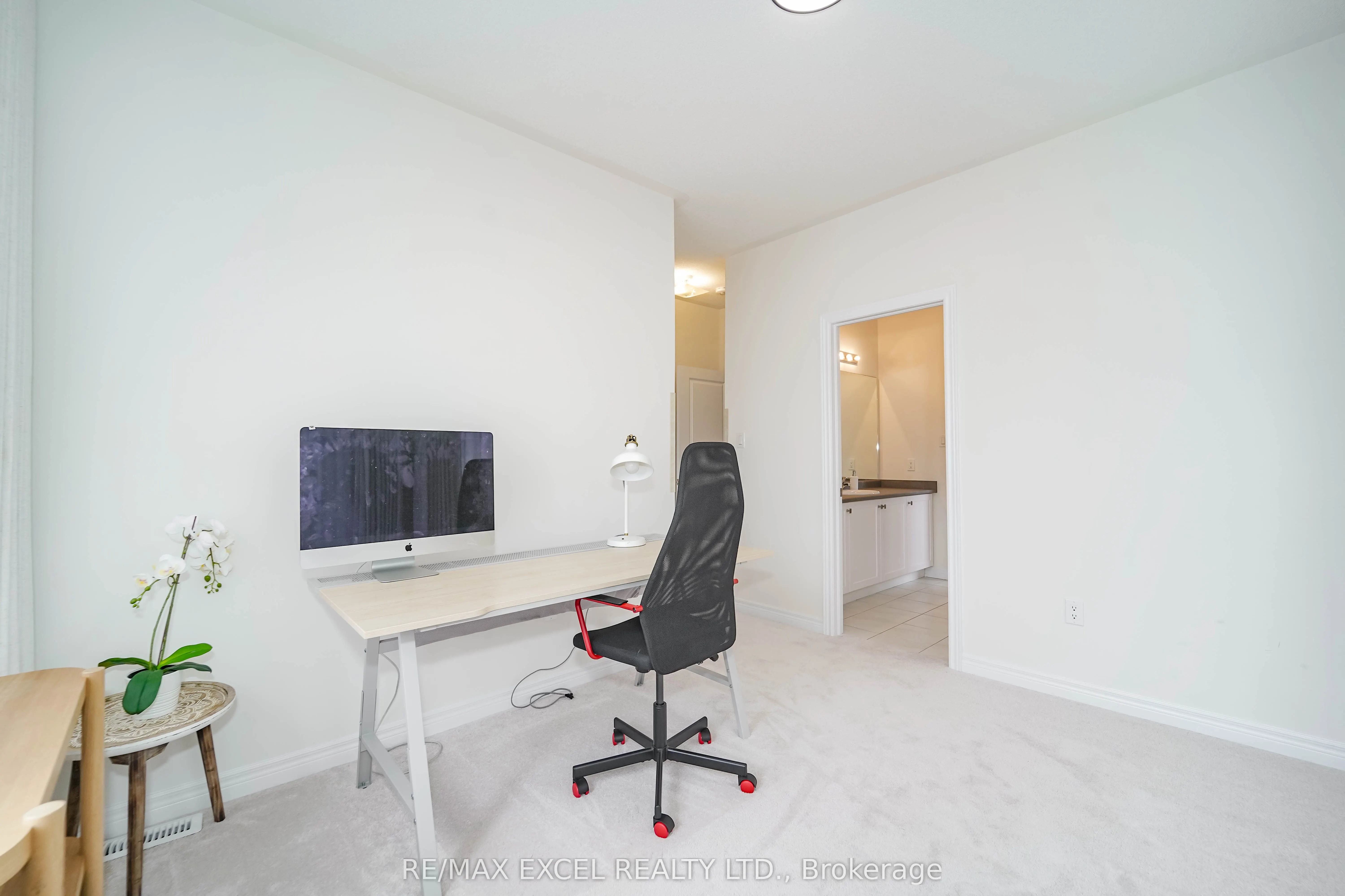 231 Fallharvest Way