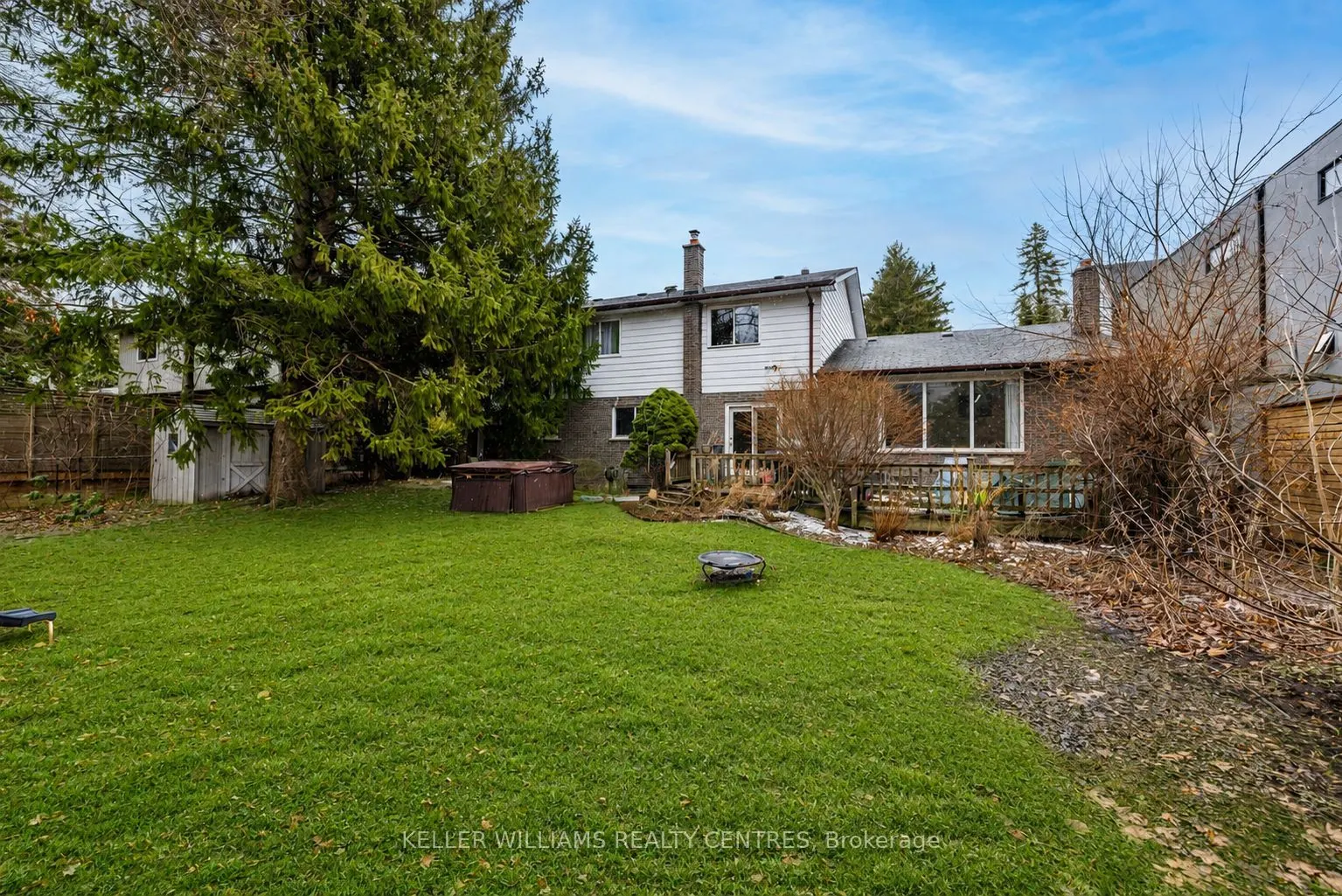 10 Hawthorne Lane