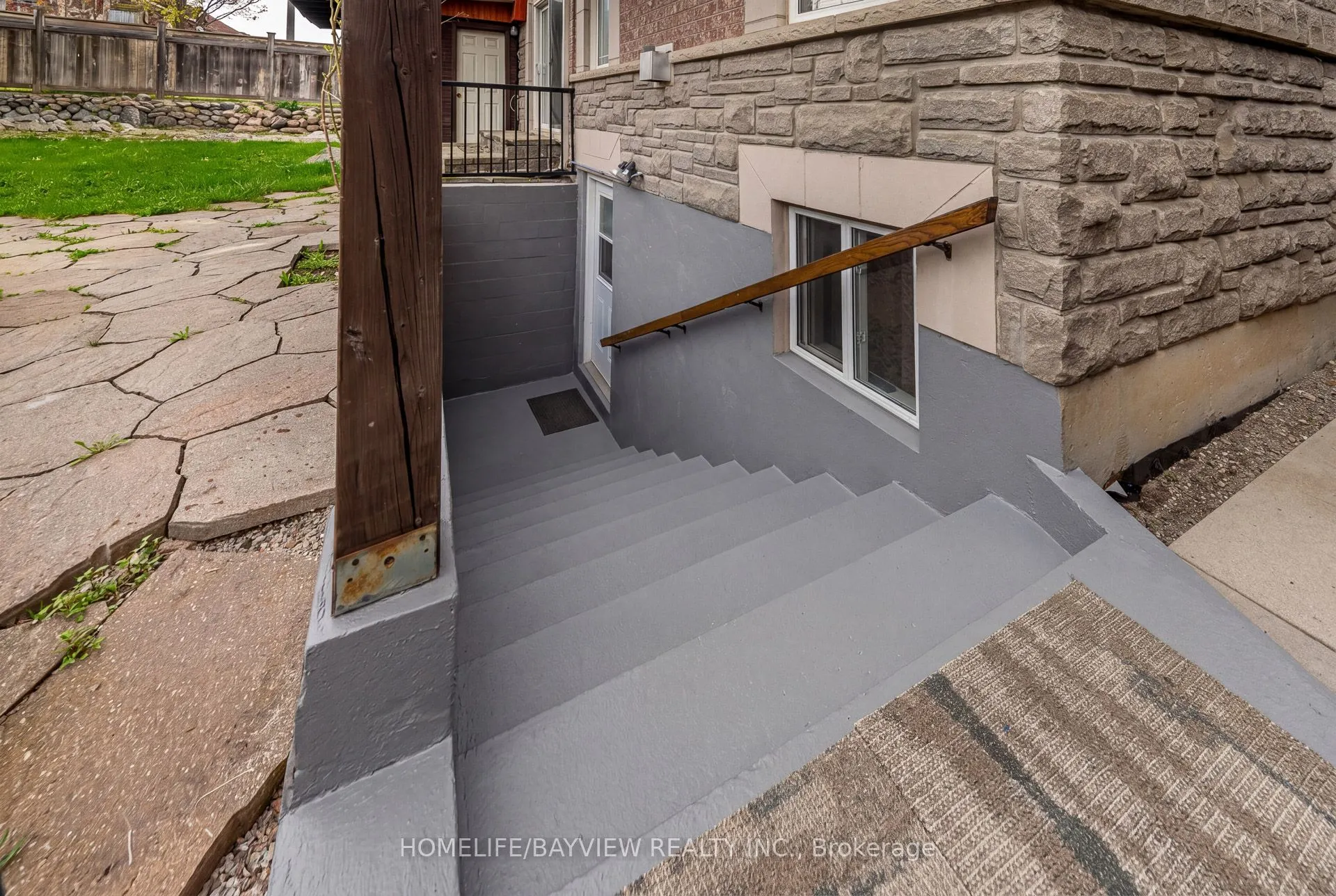 120 Valley Vista Drive