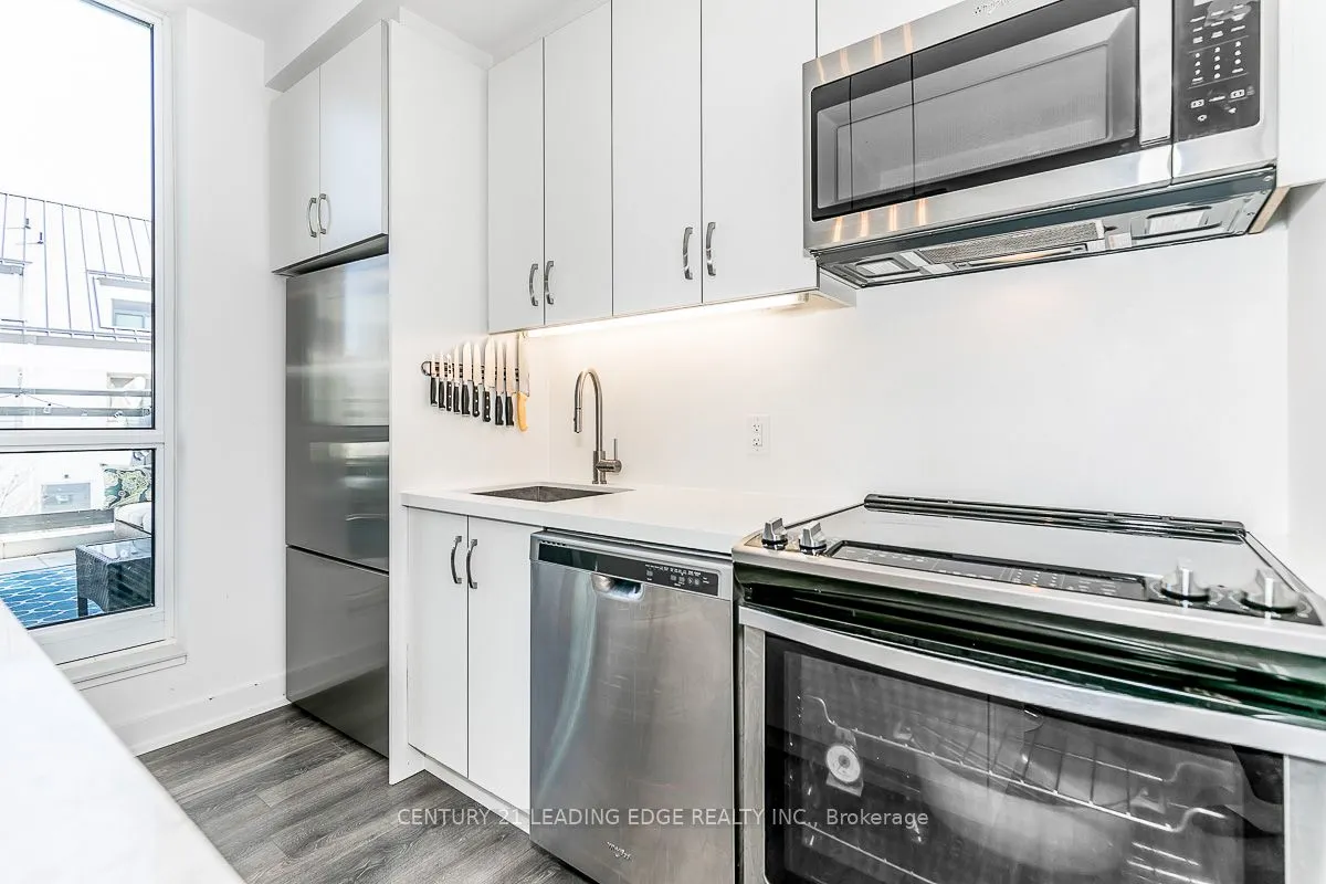 303 Broward Way #97