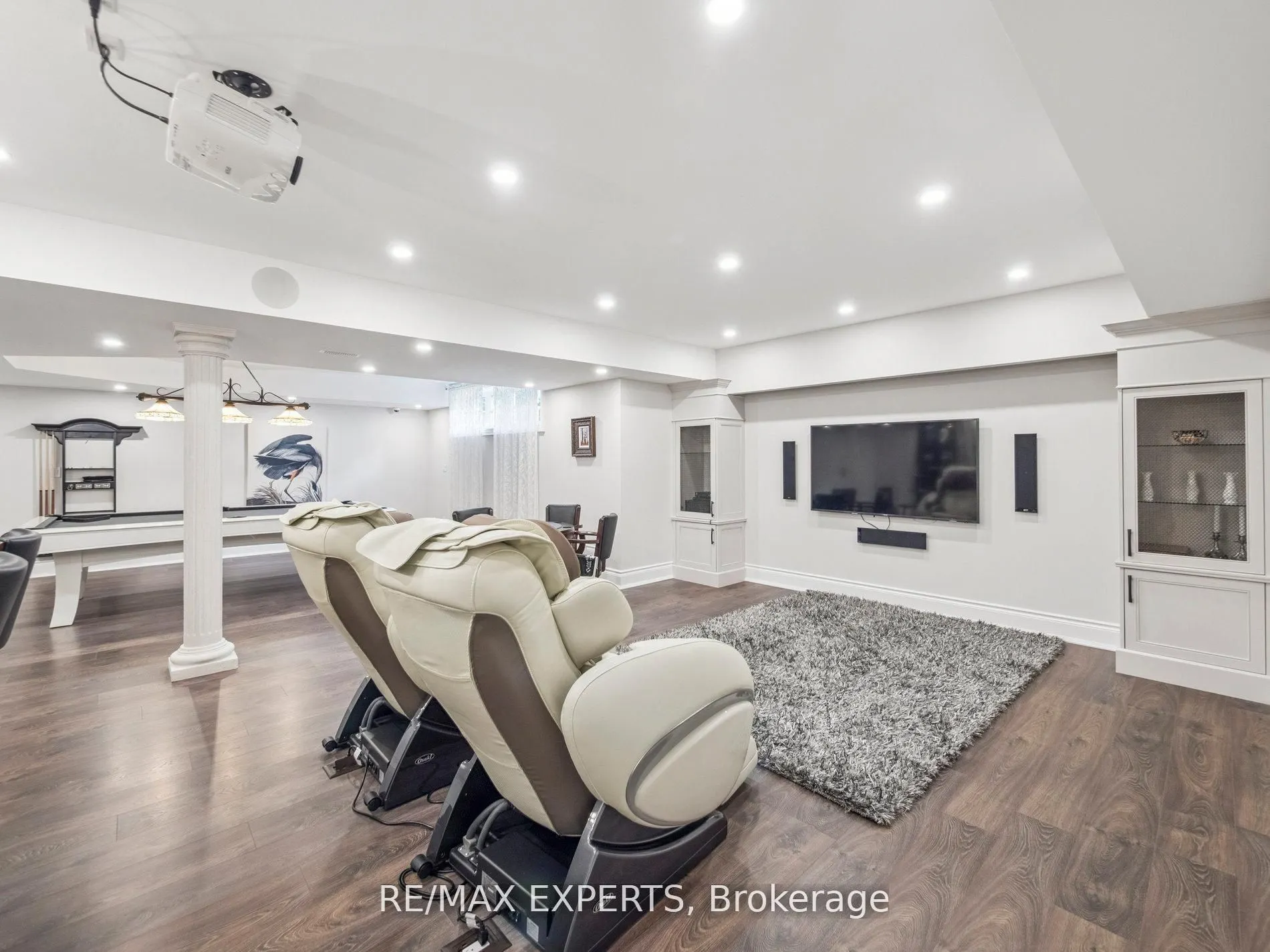 105 Eden Vale Drive S