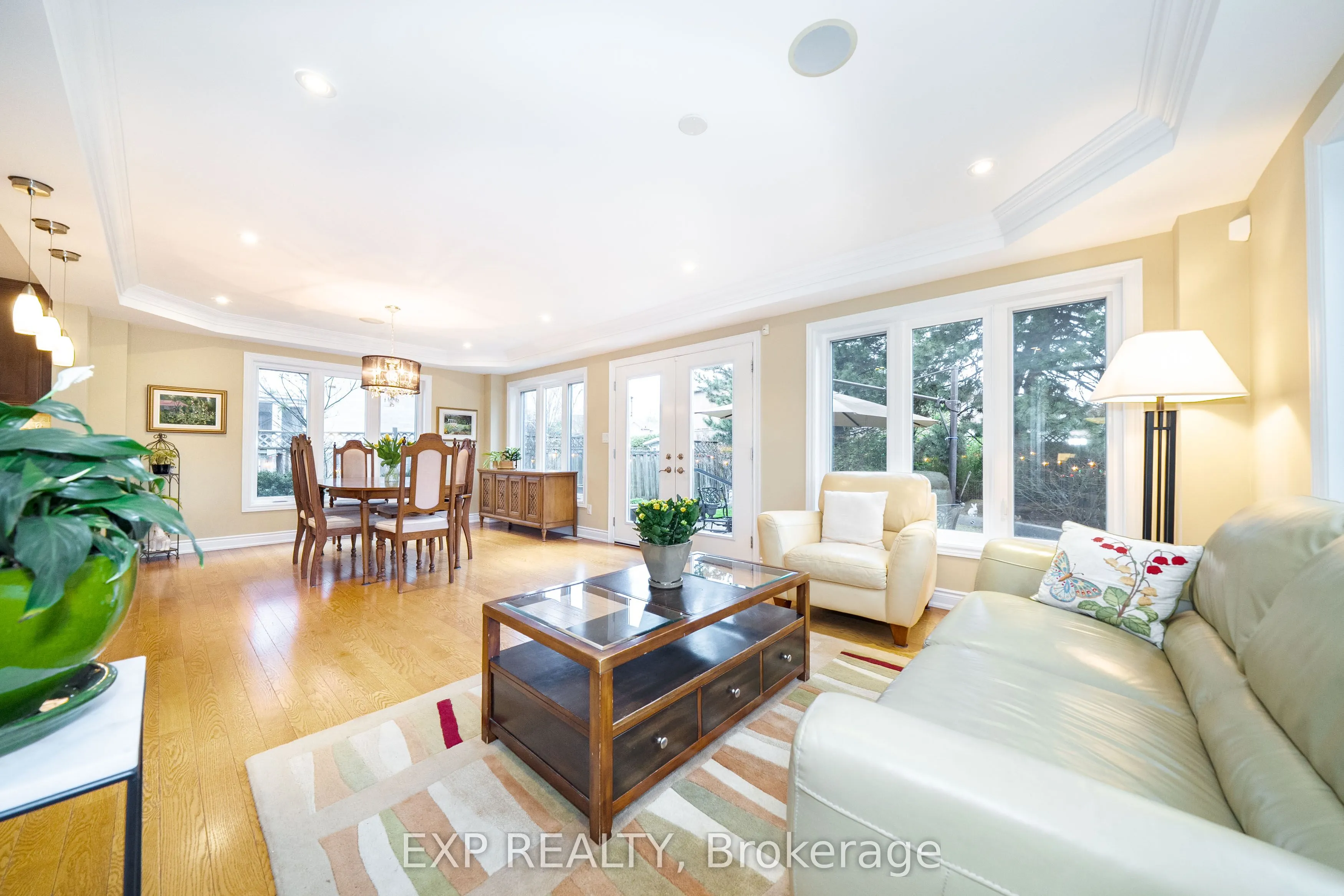 90 Brillinger Street