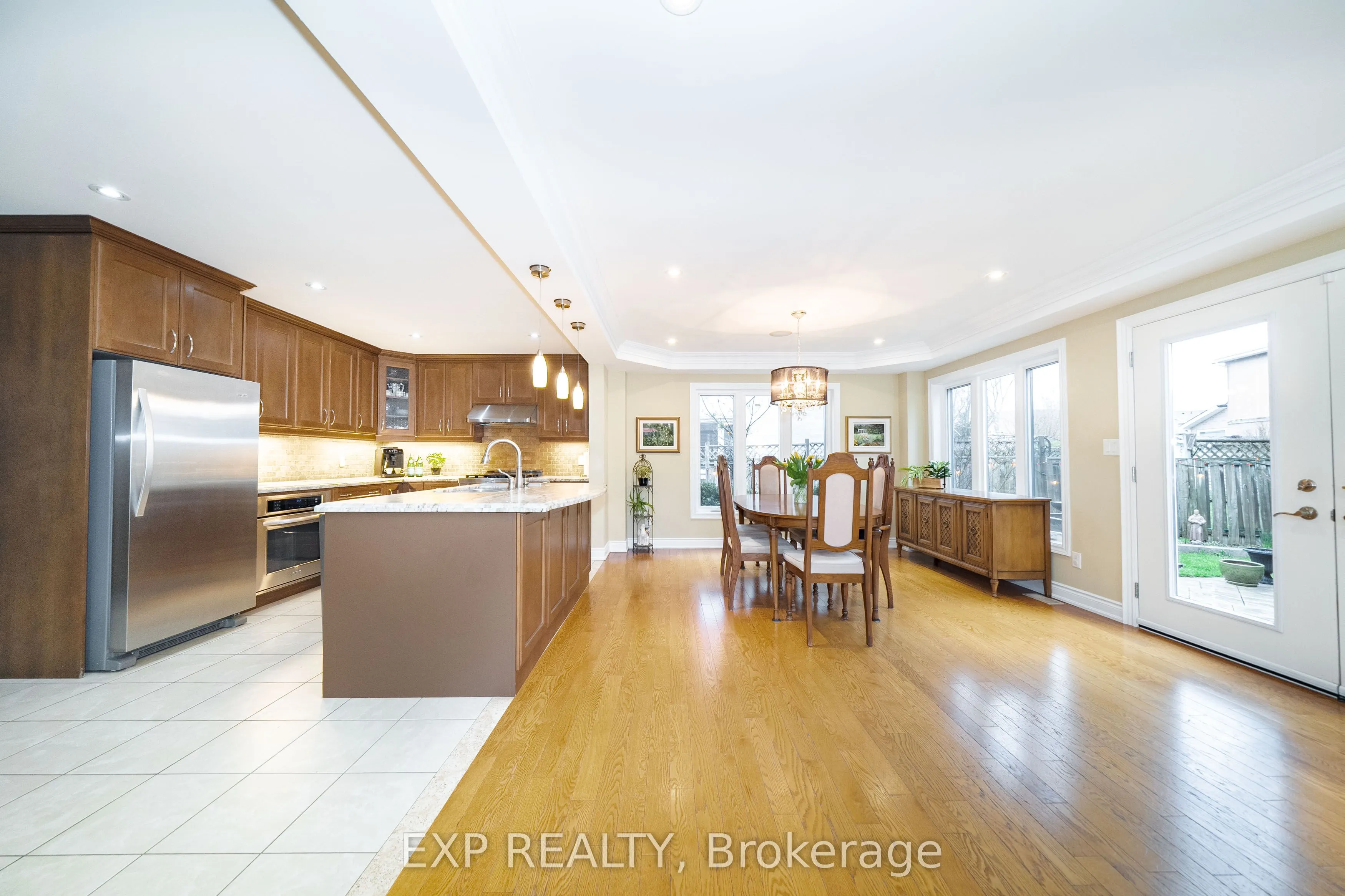 90 Brillinger Street