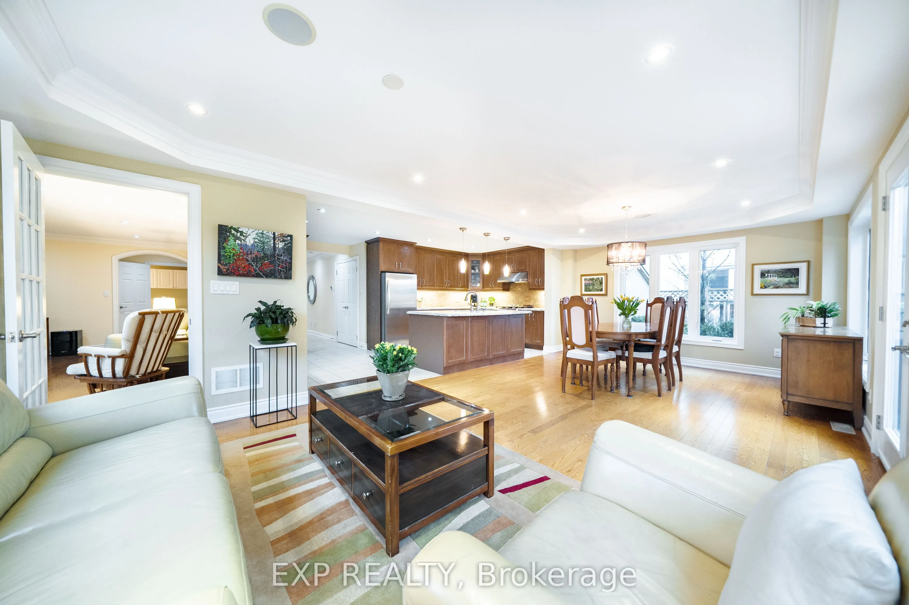 90 Brillinger Street