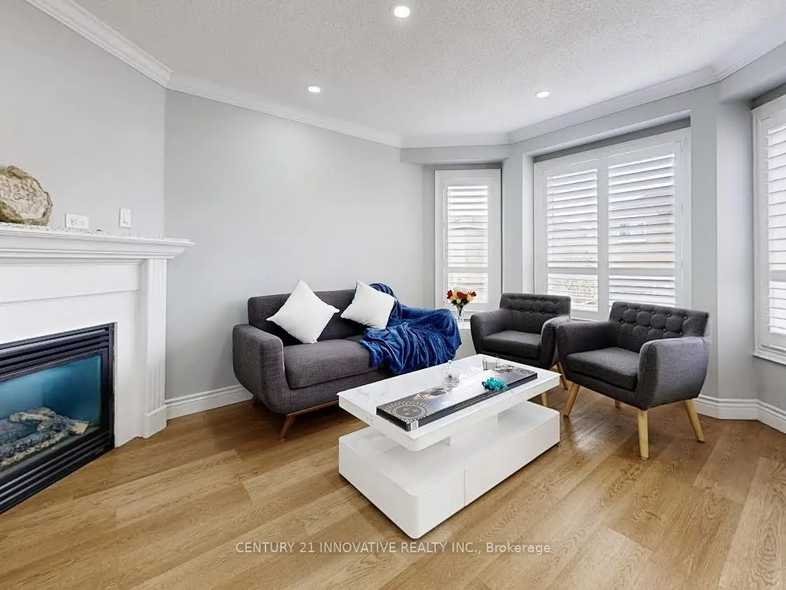 336 St Joan of Arc Avenue