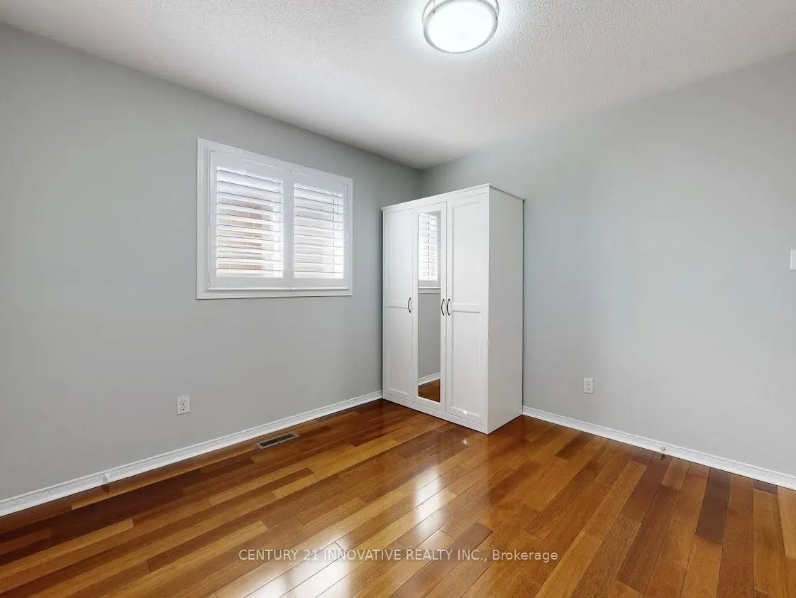 336 St Joan of Arc Avenue