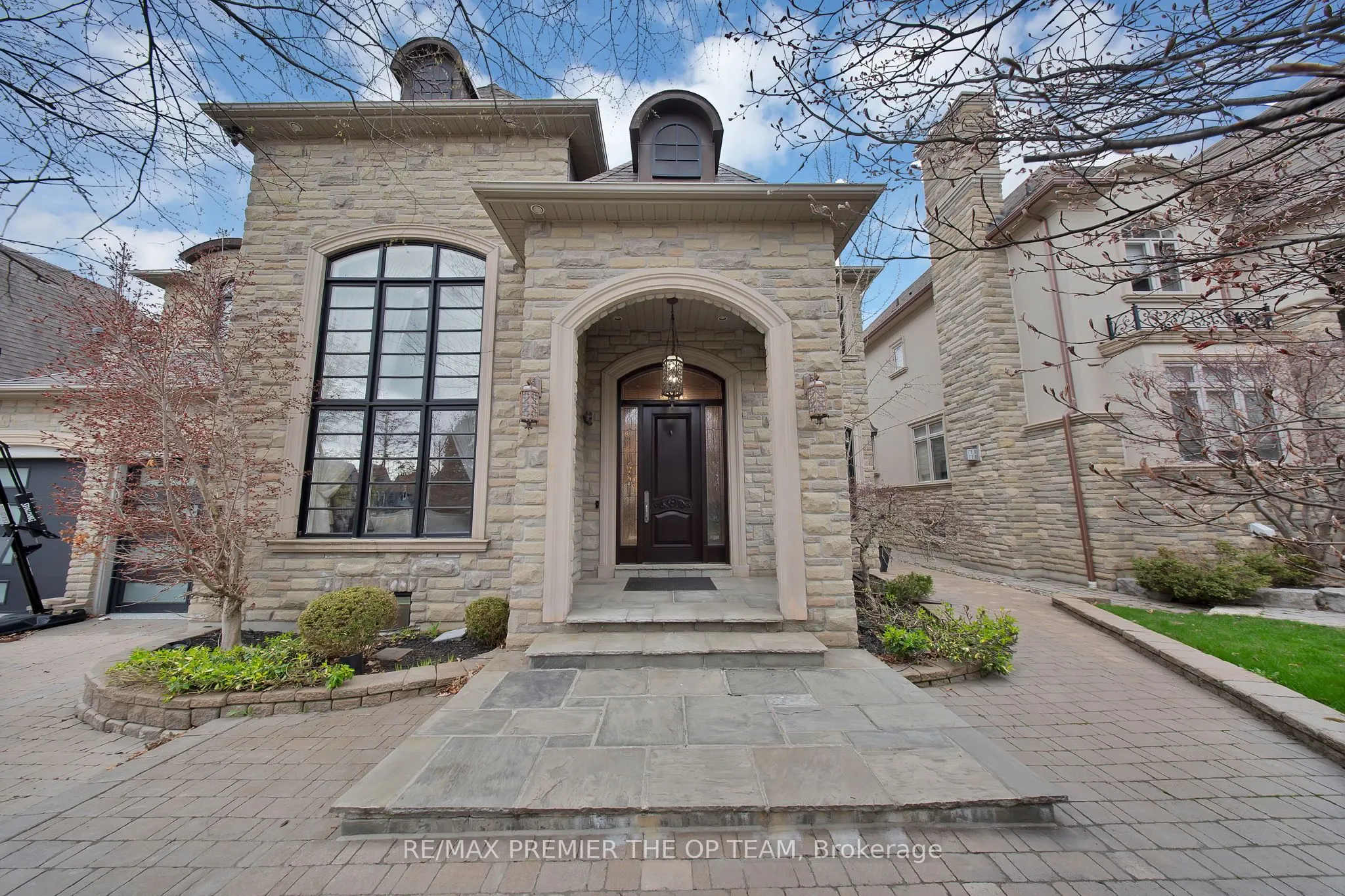 62 Autumn Grove Court