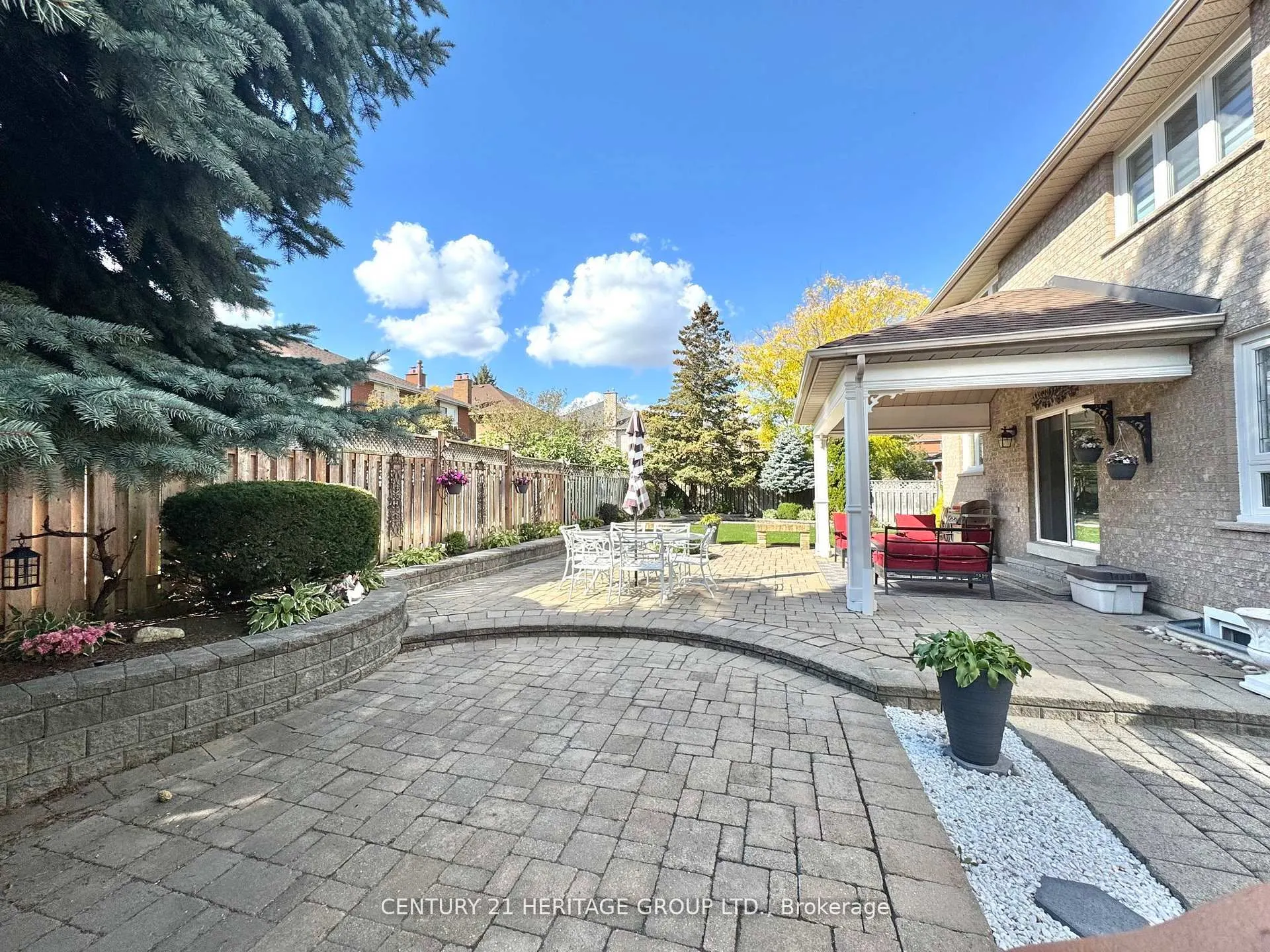 12 Lavinio Court