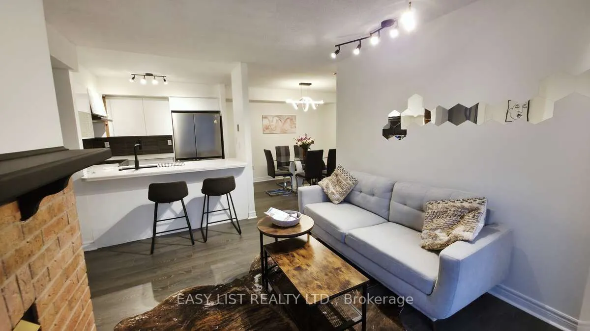 75 Weldrick Road E #613