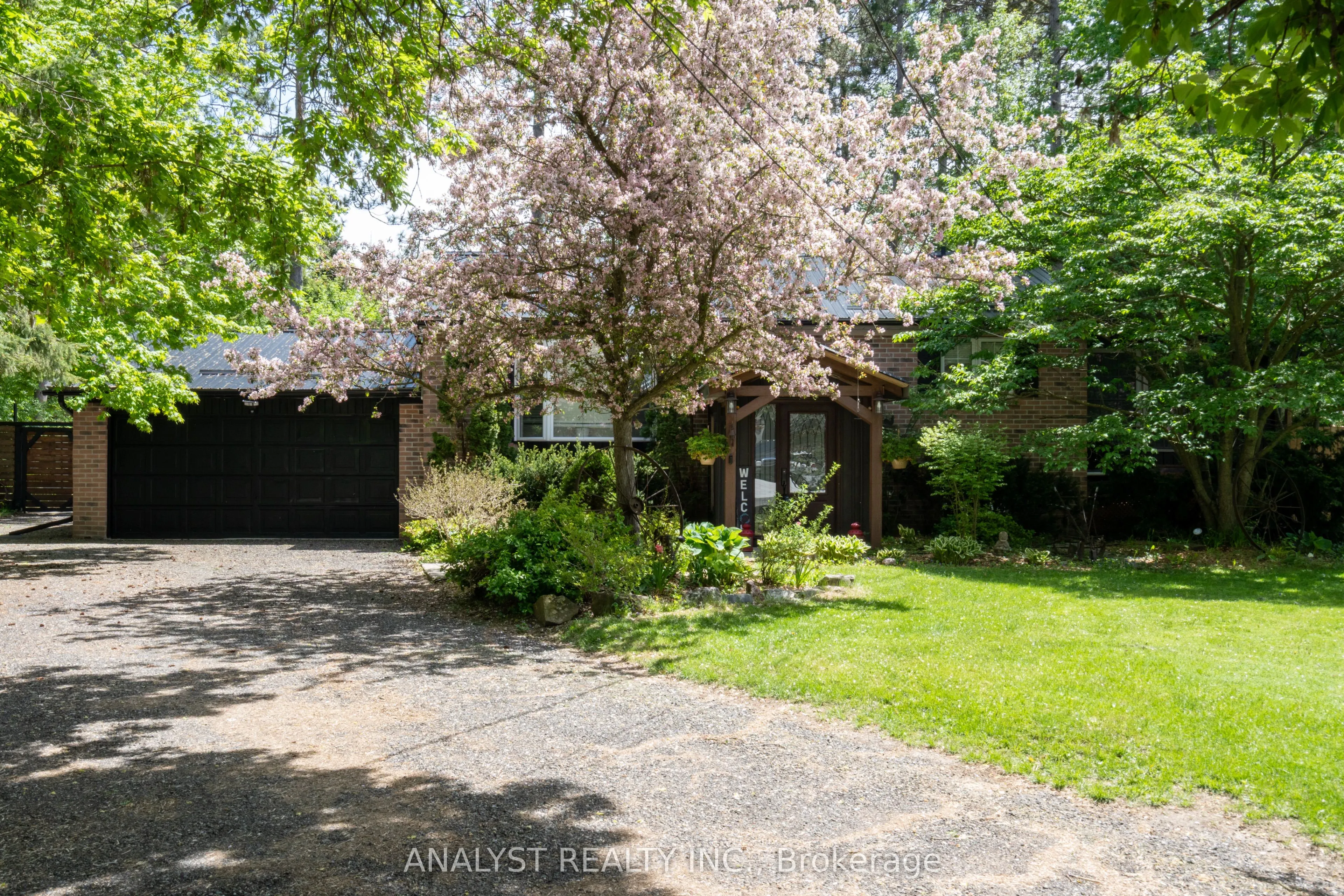 19 Pine Park Boulevard