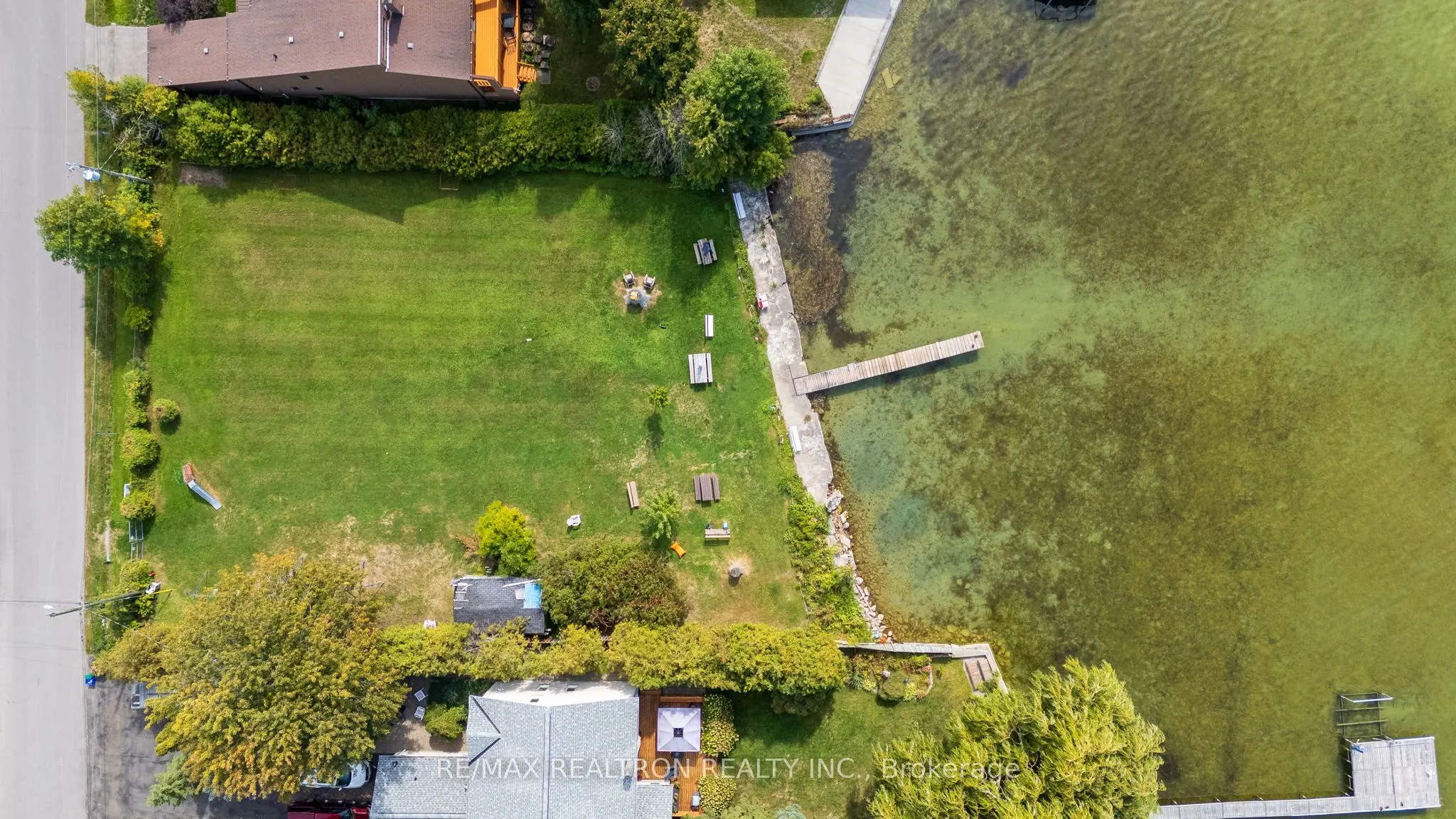 183 Beach Road