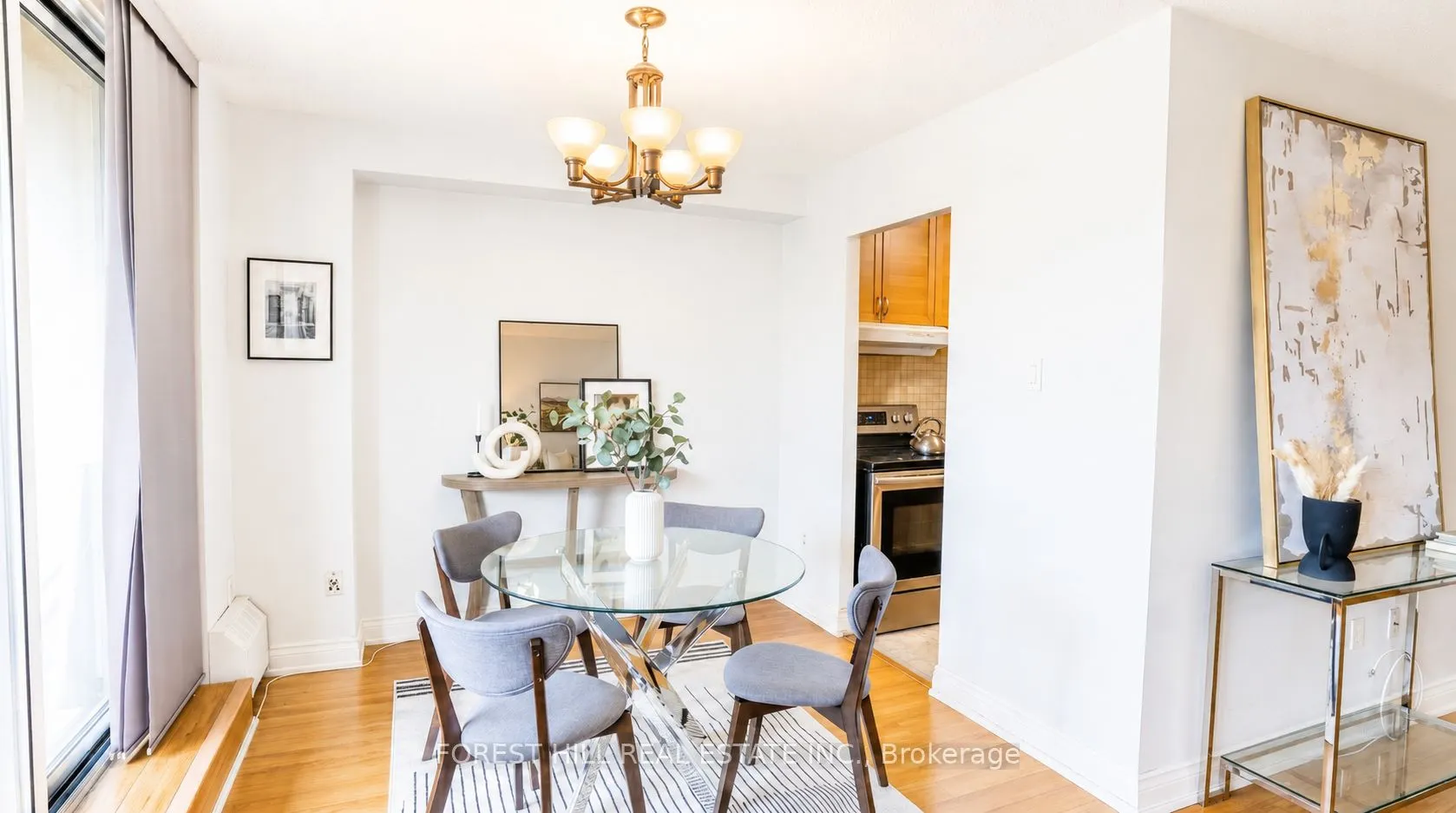 180 DUDLEY Avenue #302