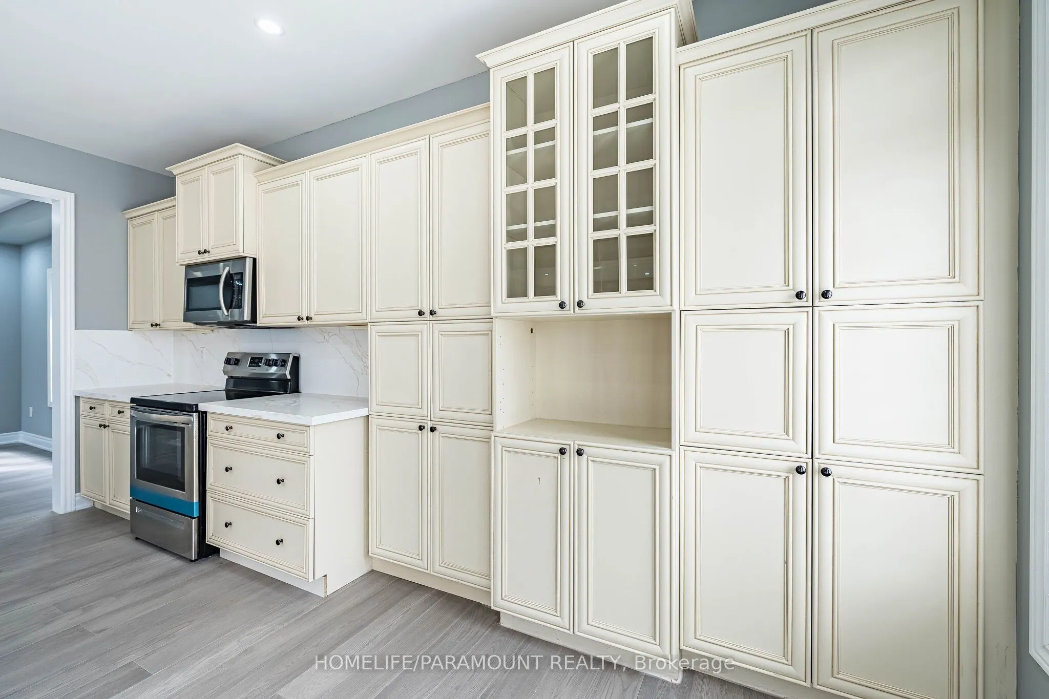 121 Highmark Drive