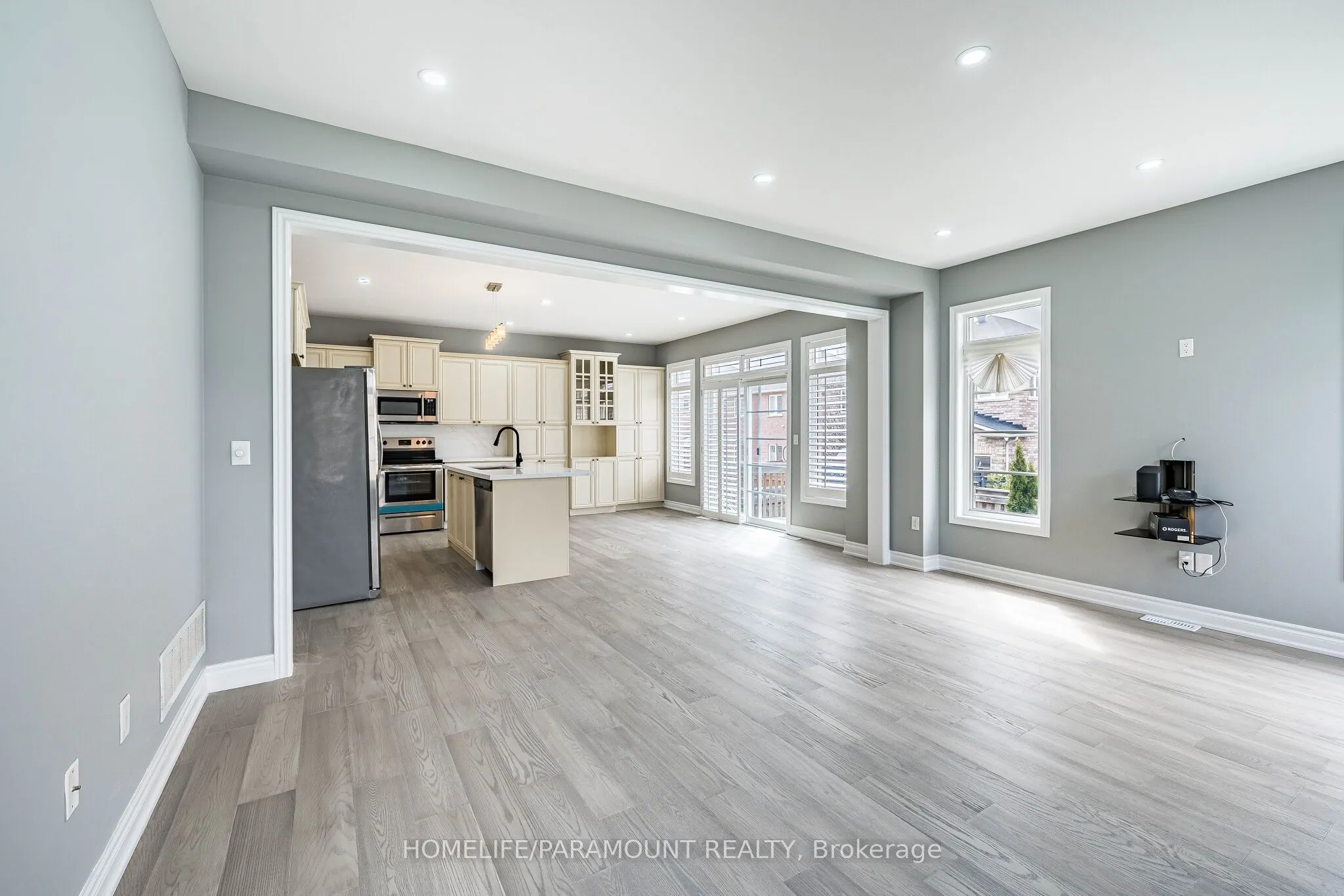 121 Highmark Drive