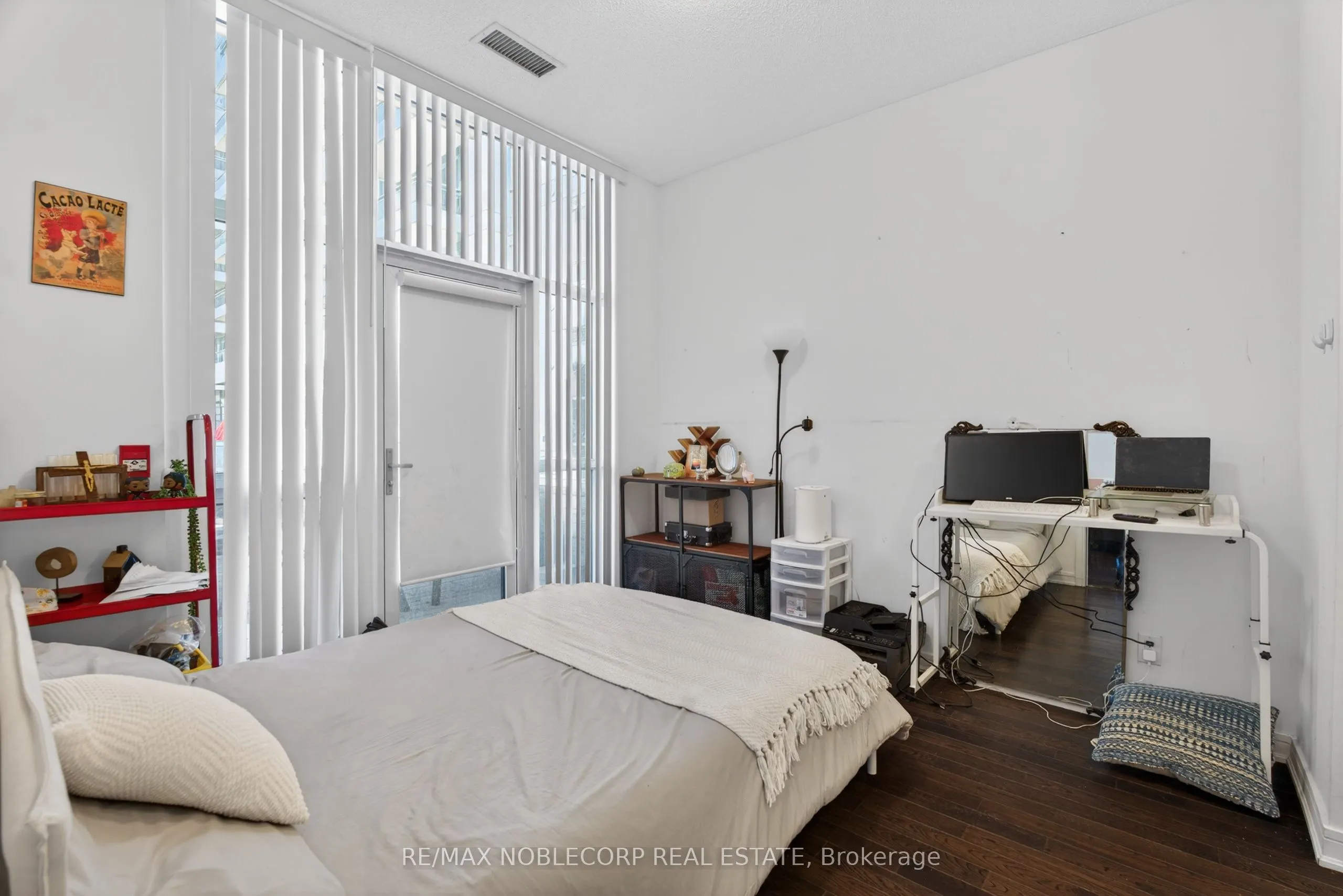 9199 Yonge Street N #102SE