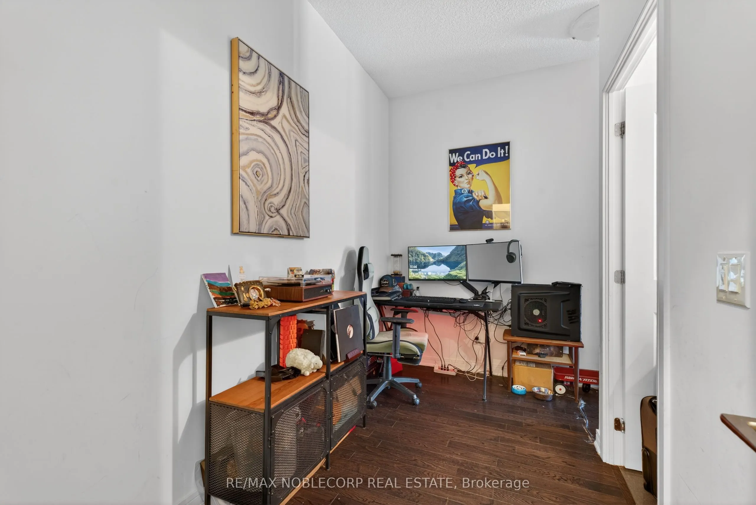 9199 Yonge Street N #102SE