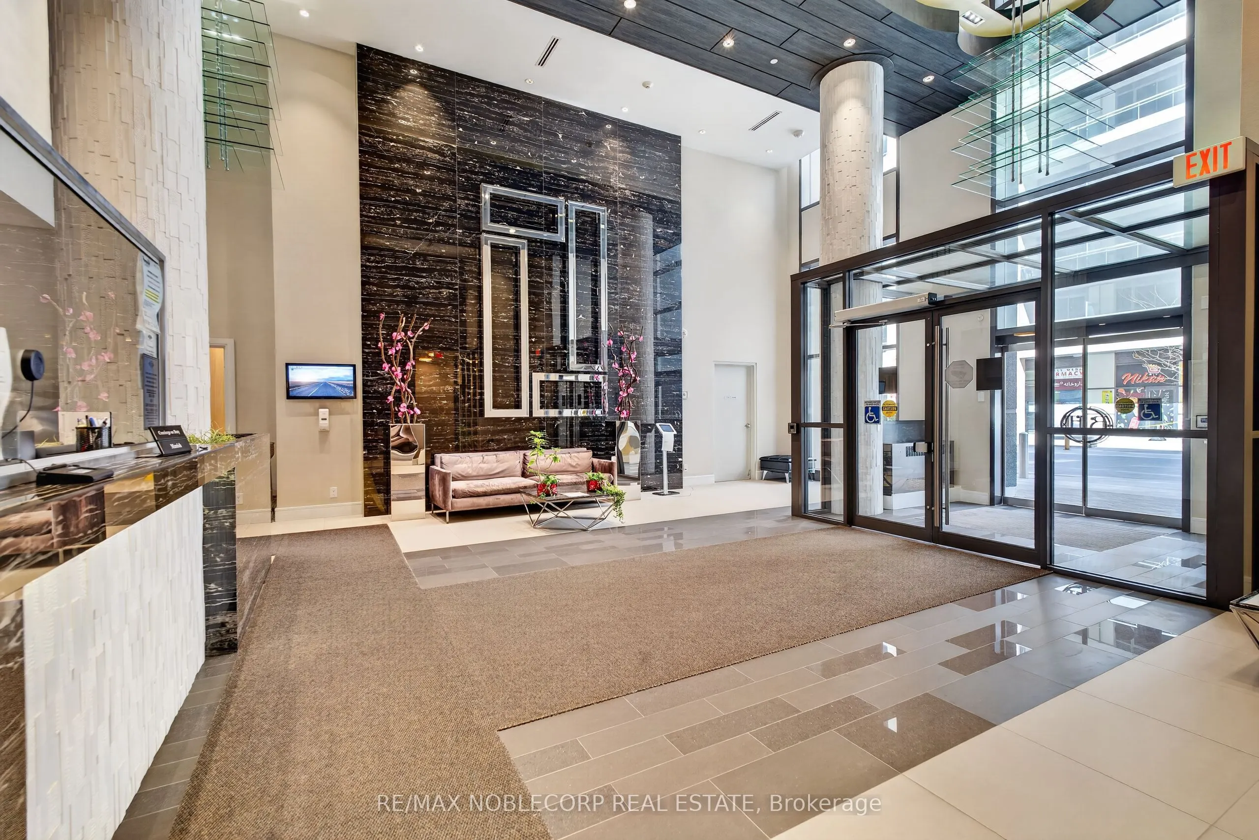 9199 Yonge Street N #102SE