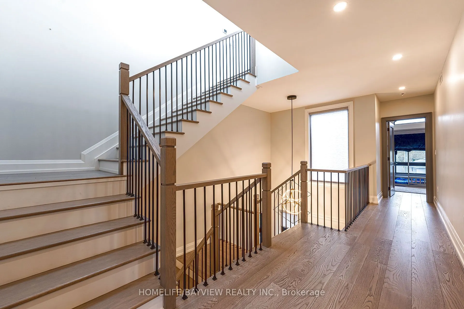 16 Windsor Drive