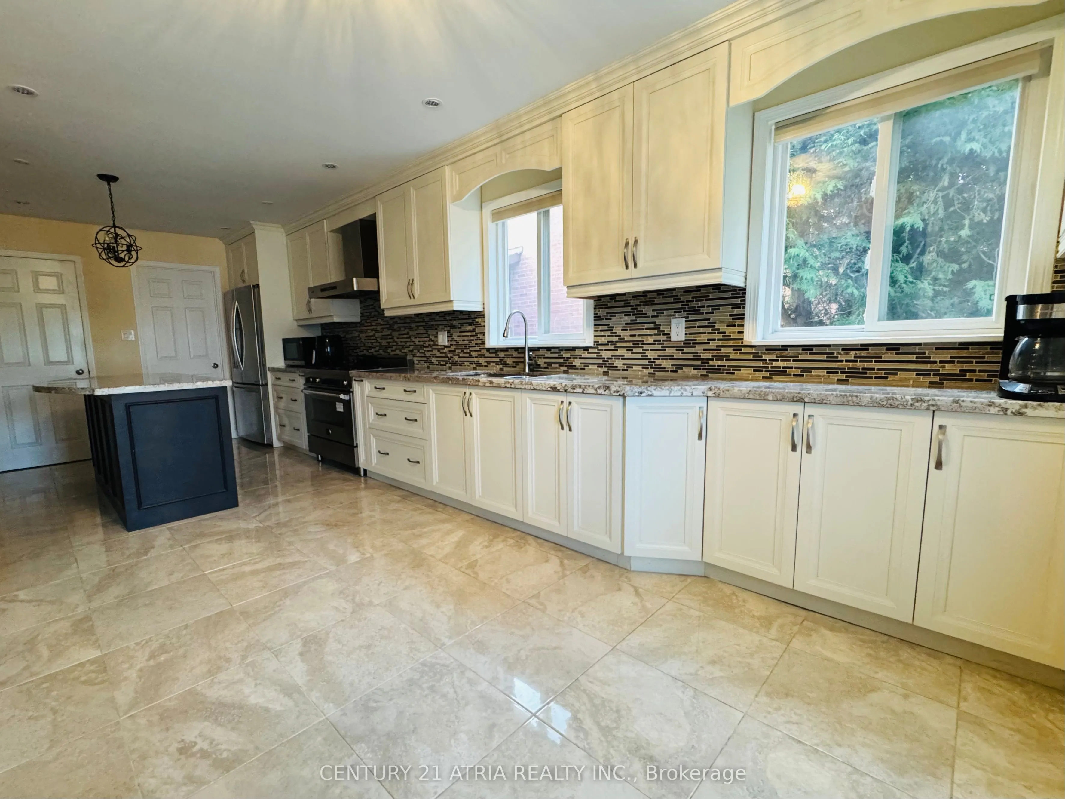15 Timpson Drive