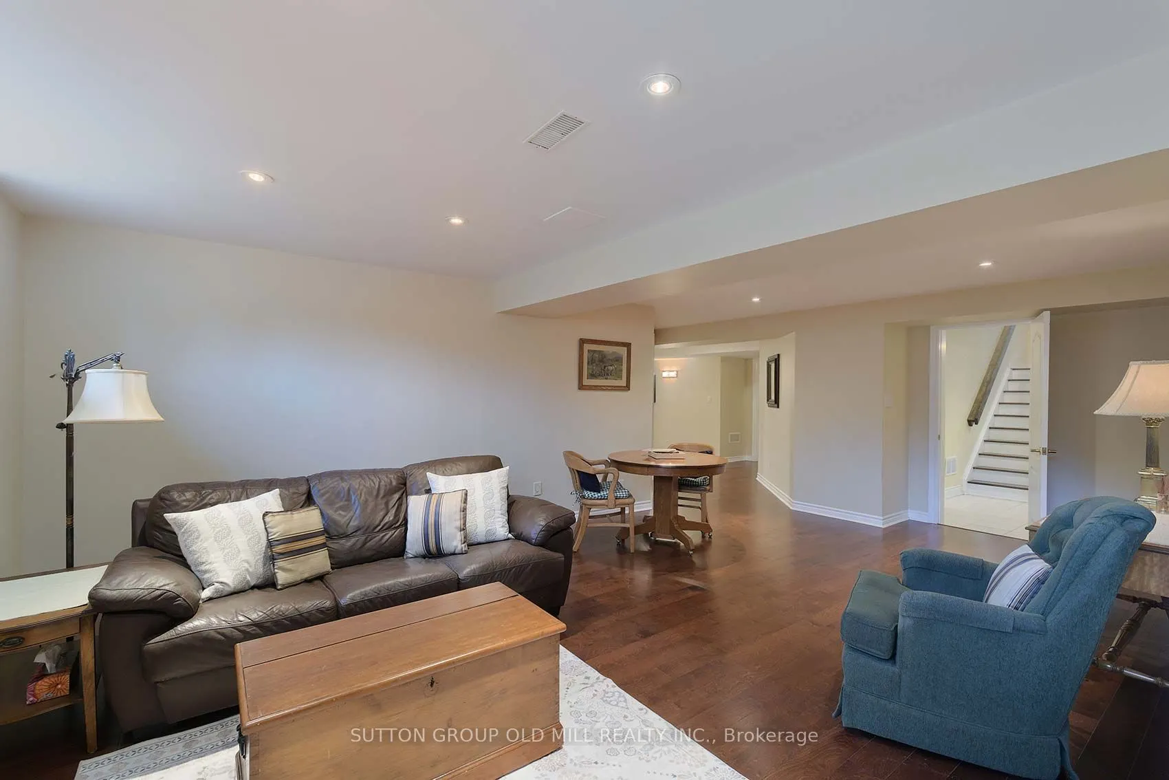 128 Carmela Avenue