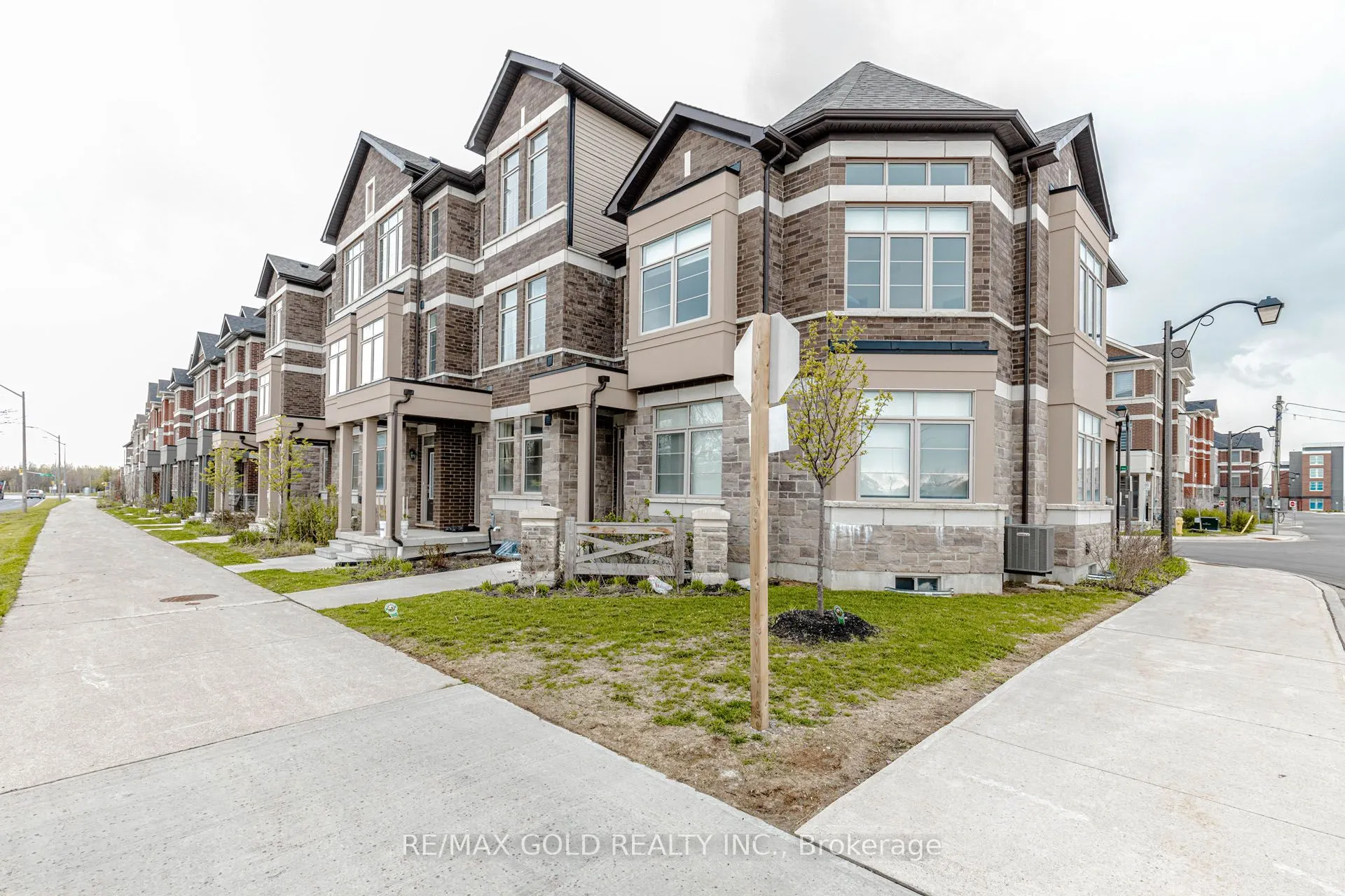 111 Carneros Way